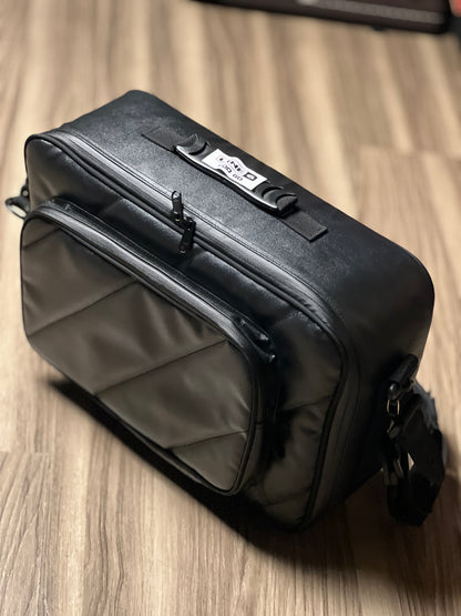 Enormous Premium Water Resistant Effect Bag with Emergency Strap for Line 6 Pod Go