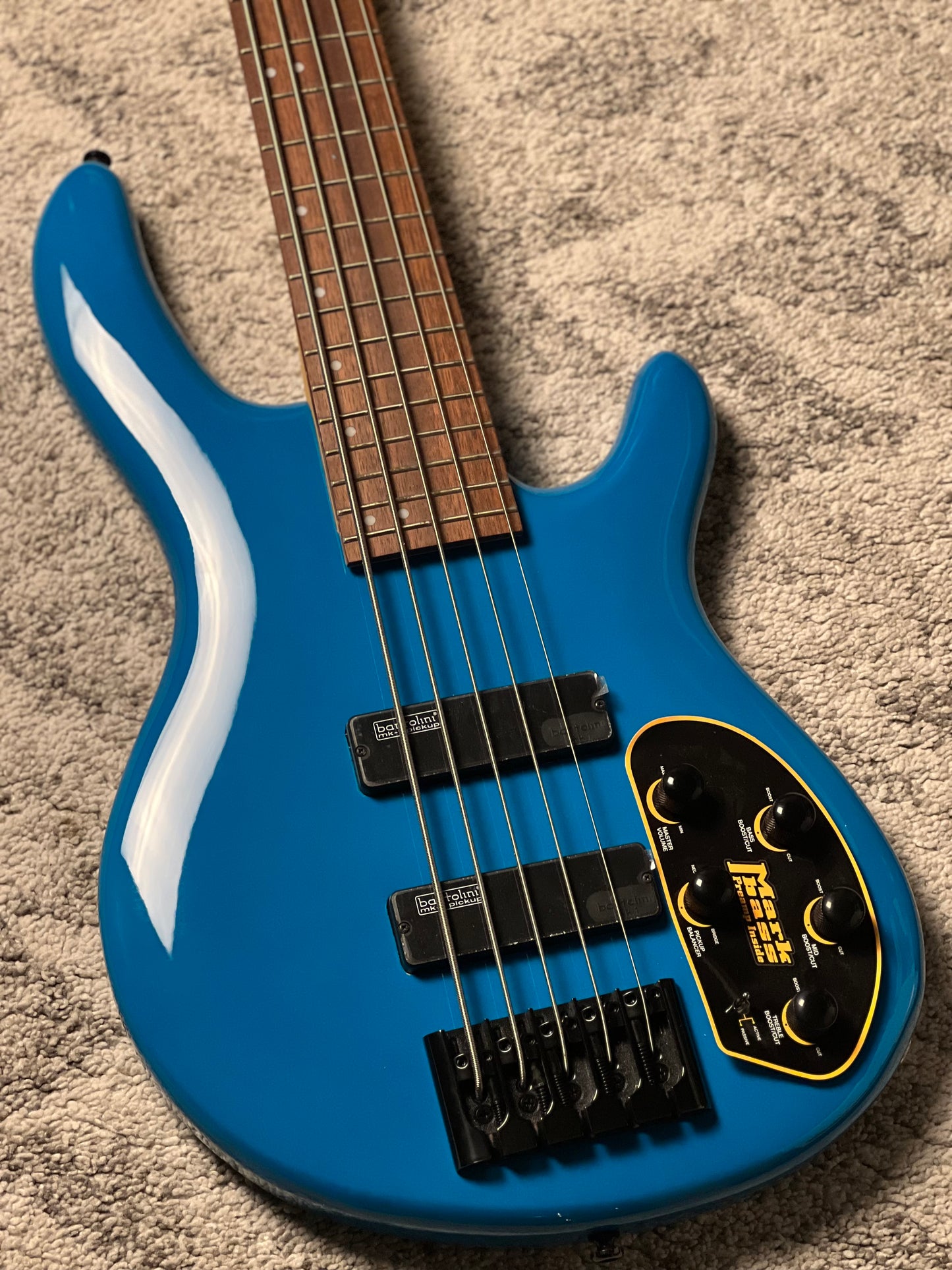 Cort Bass C5 Deluxe-CBL in Candy Blue