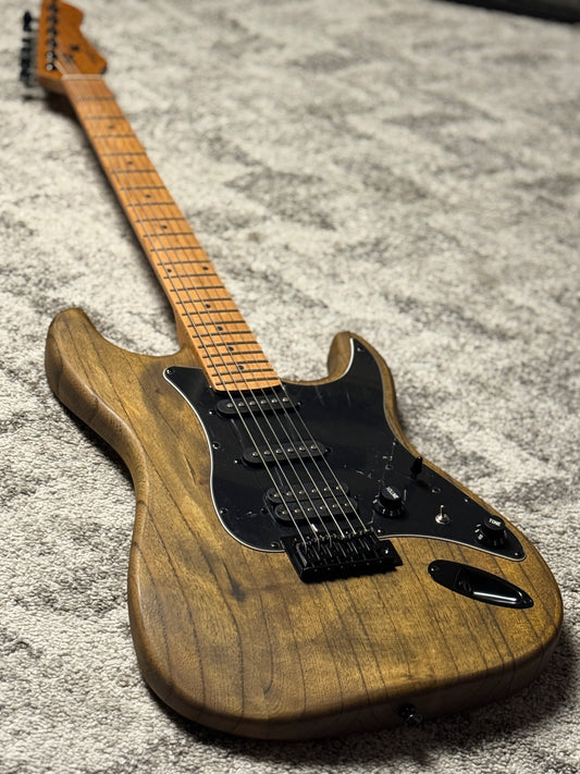 SQOE SEST650 N HSS Ash Roasted Maple Series in Open Pore Natural