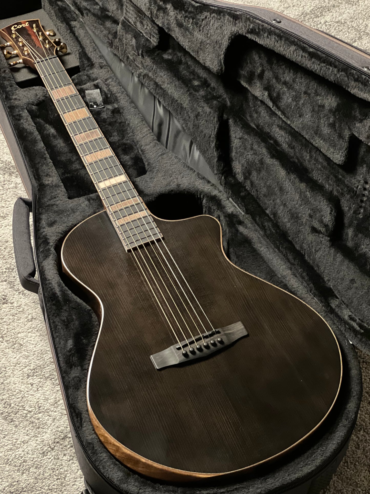 Cort Modern TBK in Trans Black Gloss CA260402762