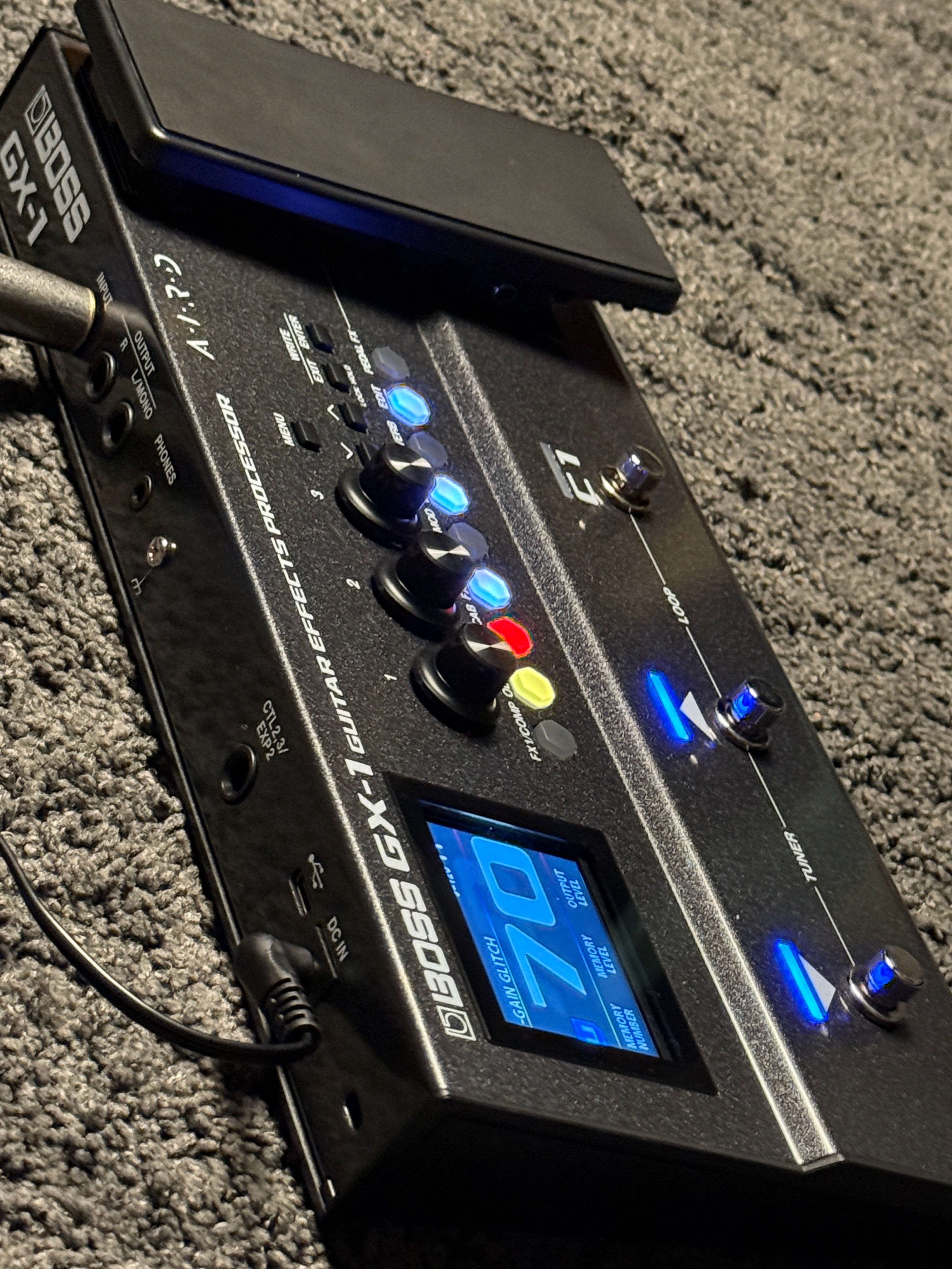 Boss GX-1 Guitar Multi-effects Pedal – nafiriguitar.com
