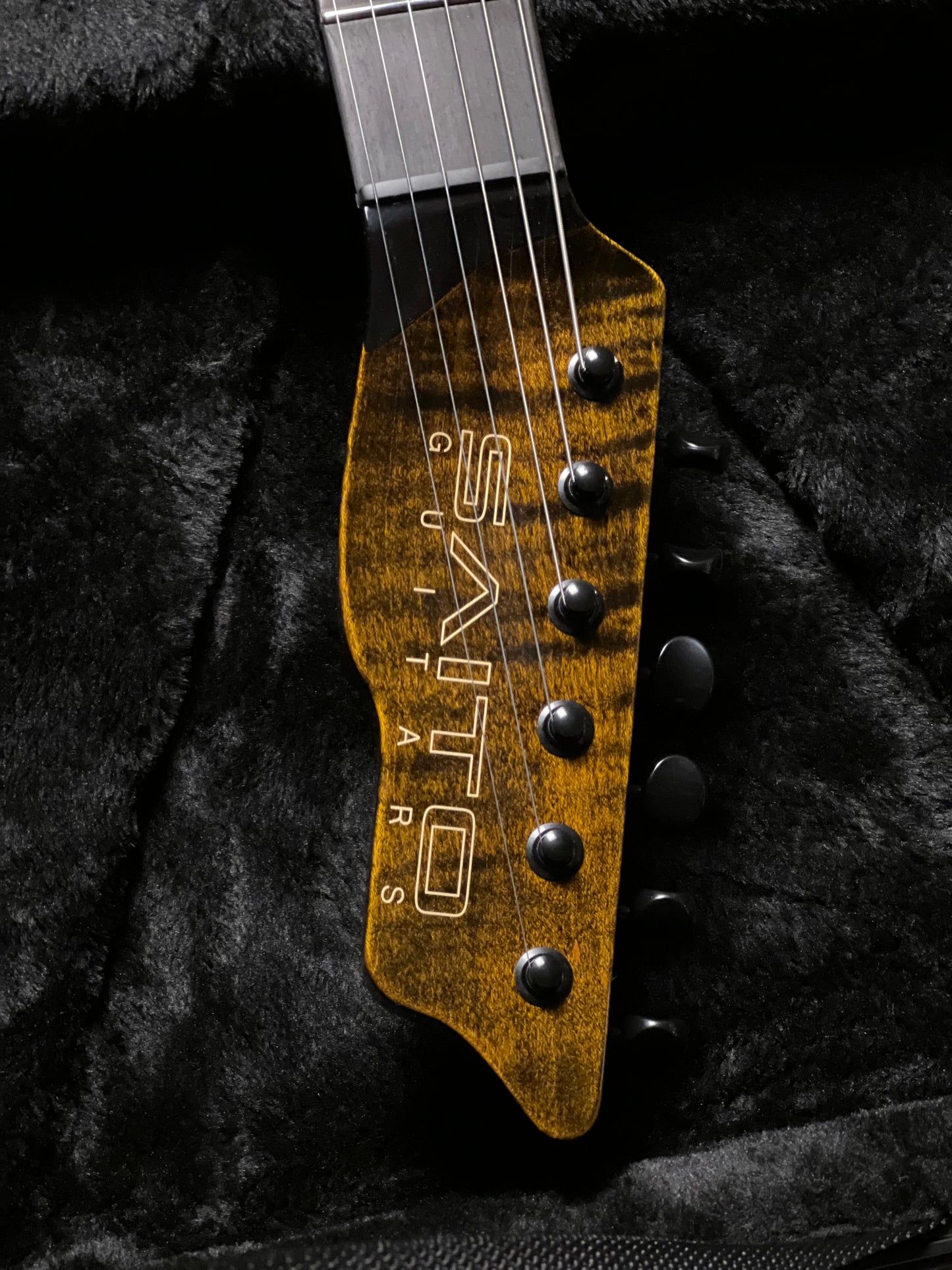 Saito S-622CS BEYOND SSH in Kin Oni with Hardshell Case 253391