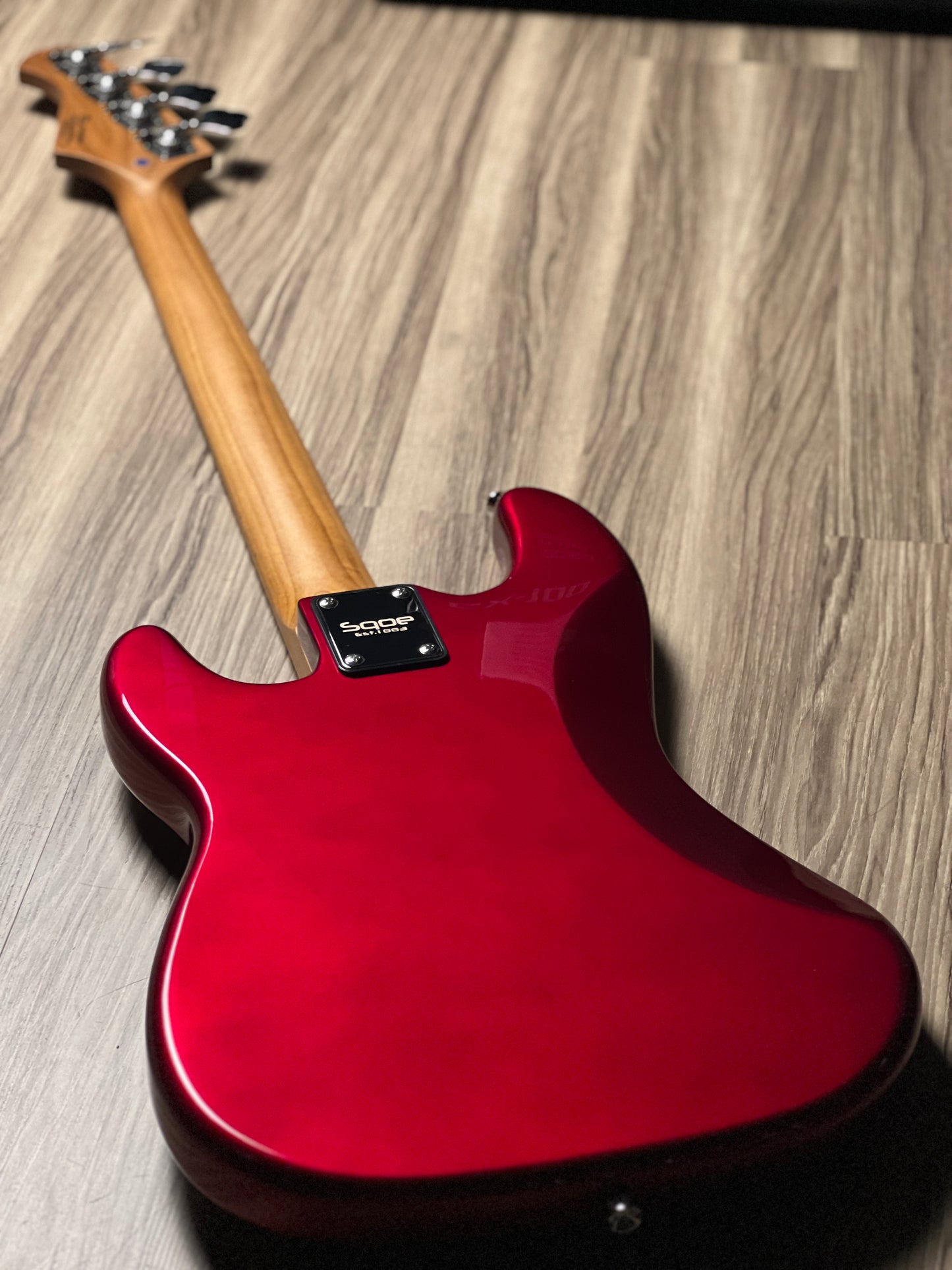 SQOE SPJ600 Roasted Maple Series in Candy Apple Red