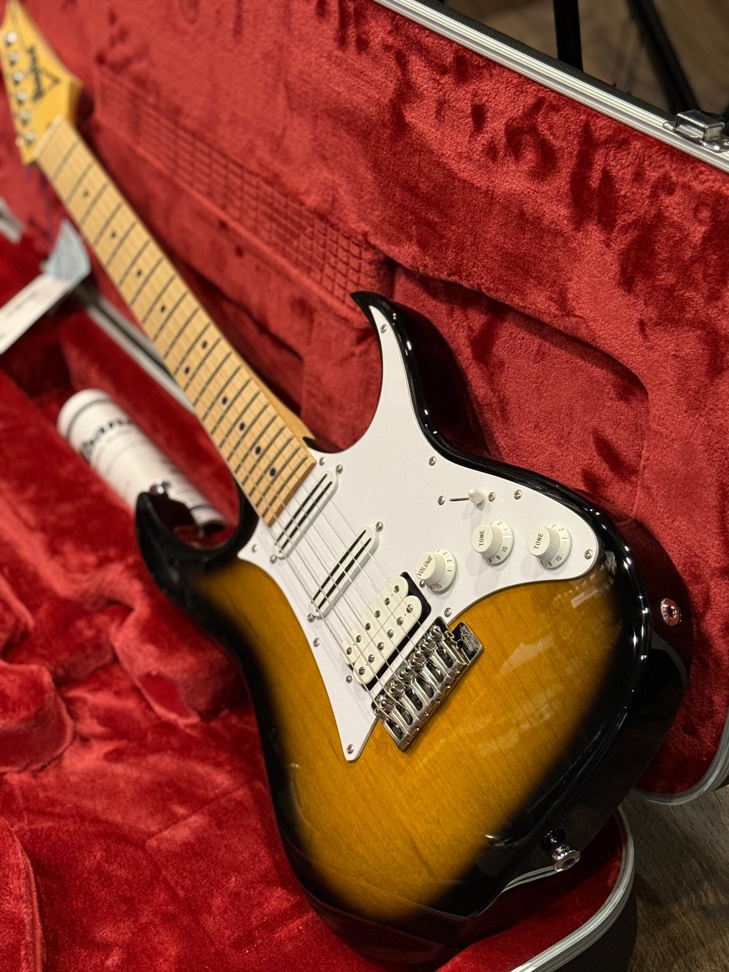 Ibanez Prestige Japan AT100CL-SB Andy Timmons Signature - Sunburst F1900603