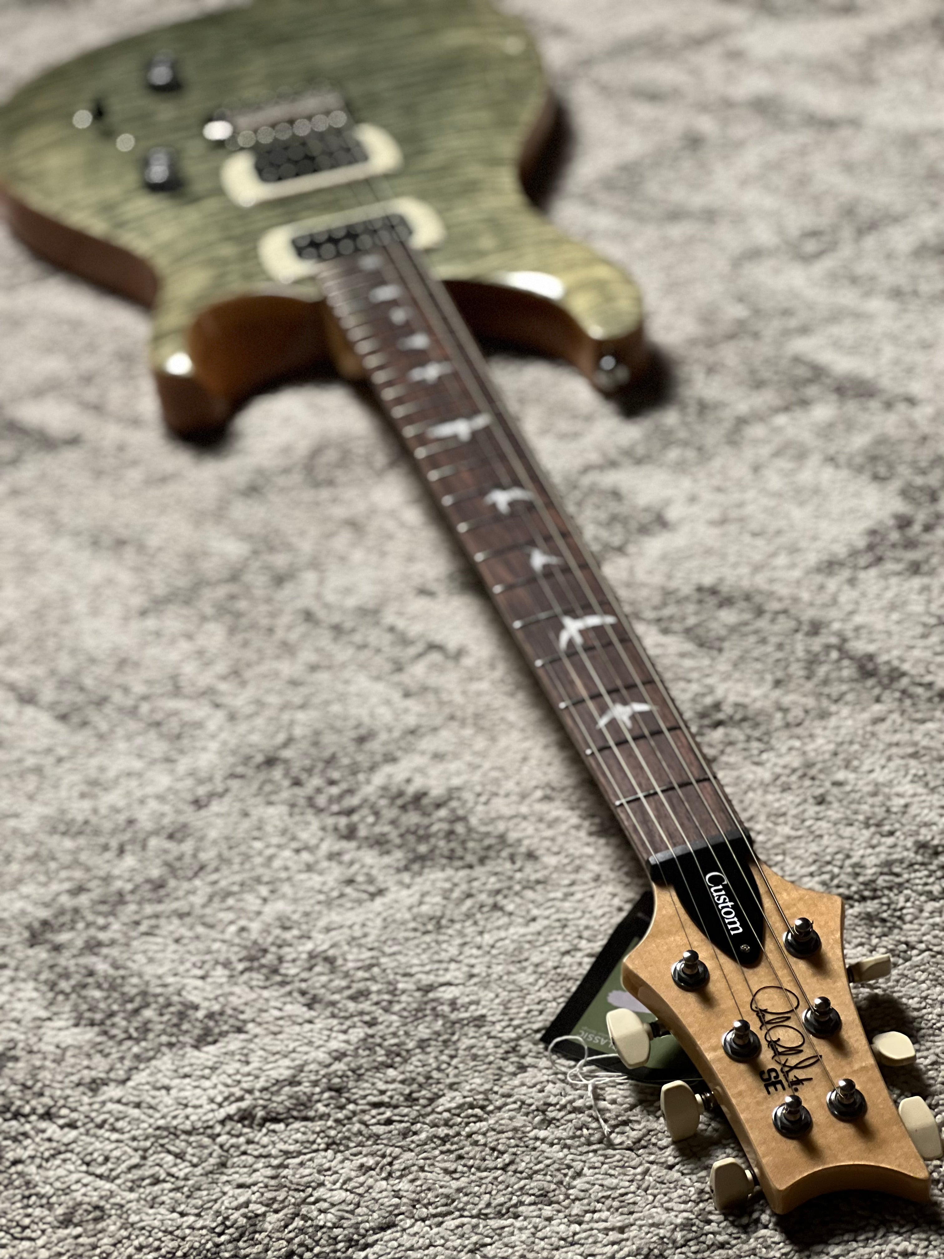 PRS SE Custom 24 Flame in Trampas Green – nafiriguitar.com