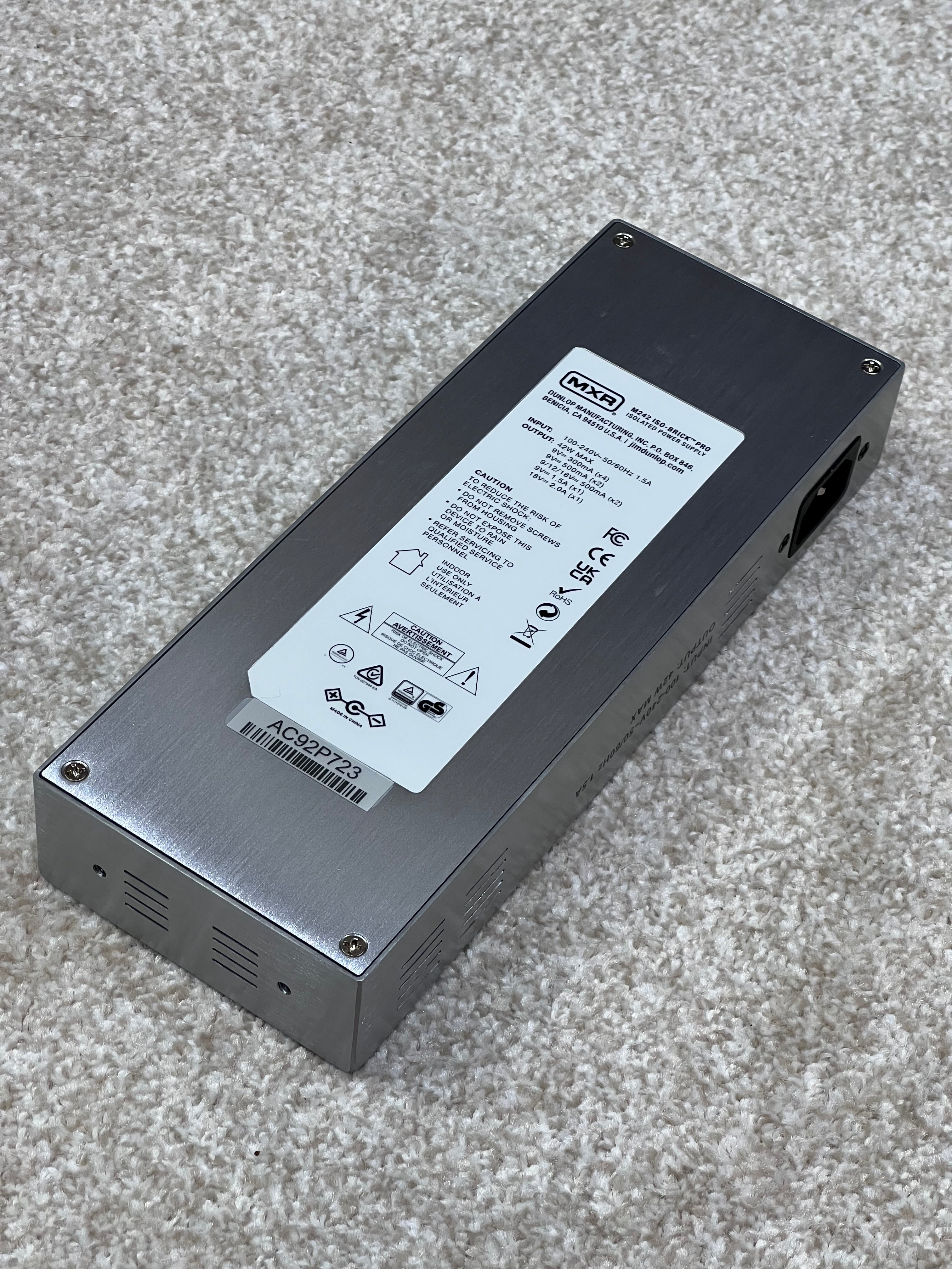 ギター MXR ISO-BRICK PRO POWER SUPPLY MXR ISO Brick Pro Power Supply - Andertons Music Co.