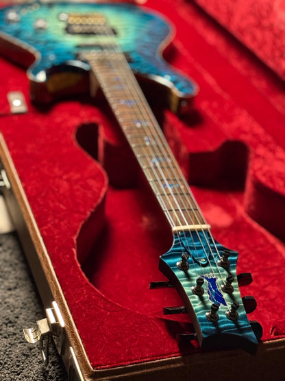 PRS Private Stock Modern Eagle V in Sub Zero Glow 23367111