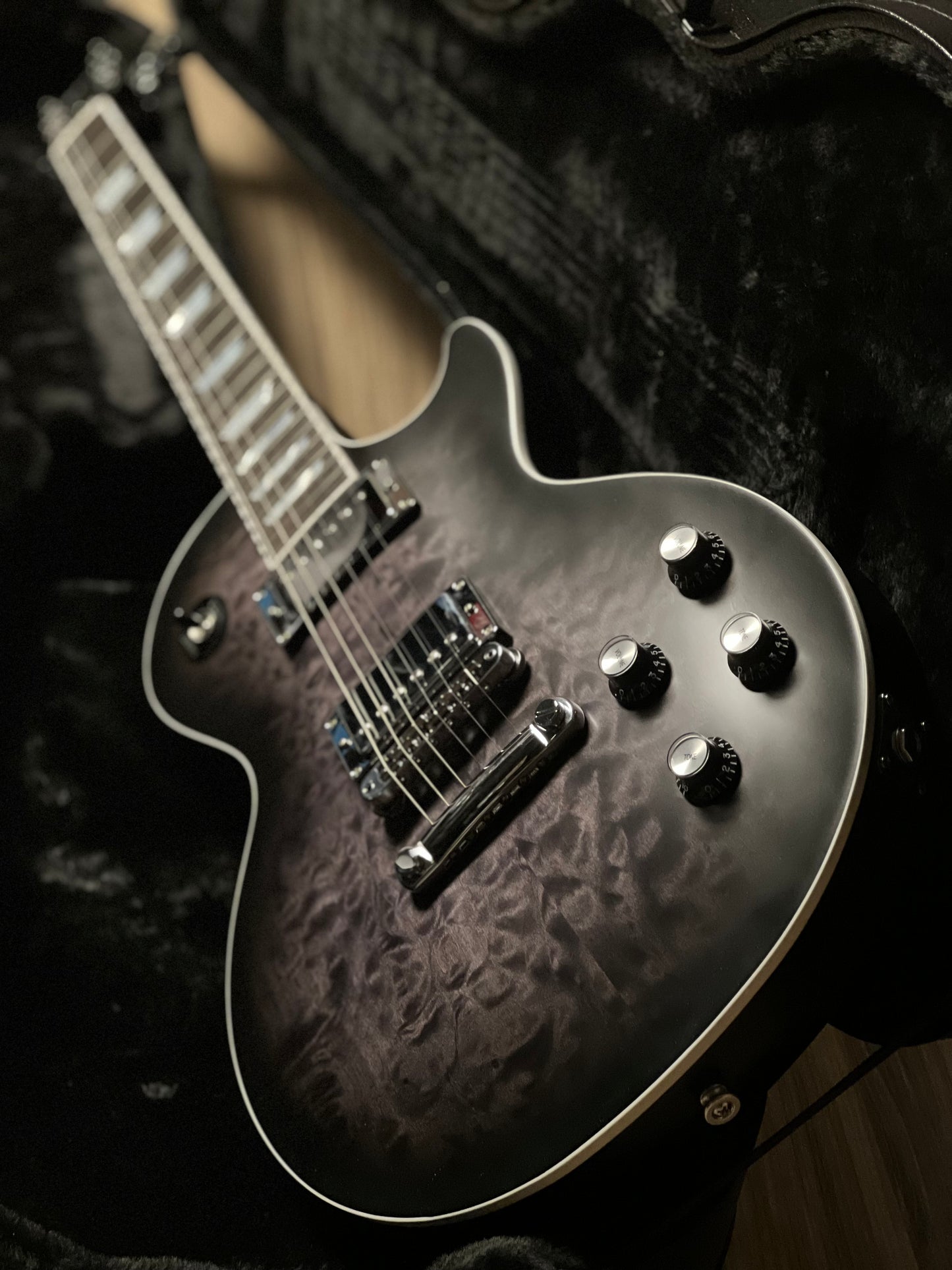 Gibson Les Paul Standard Modern Quilt Mark Morton in Translucent Ebony Burst Satin w/Case 229450272