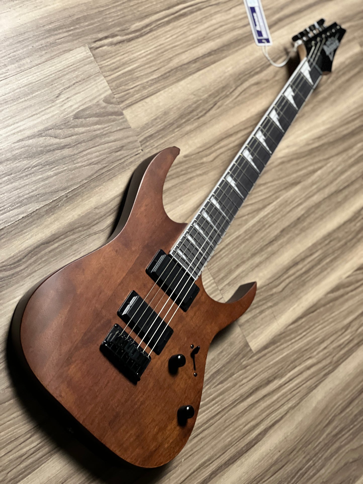 Ibanez GRG121DX-WNF in Walnut Flat