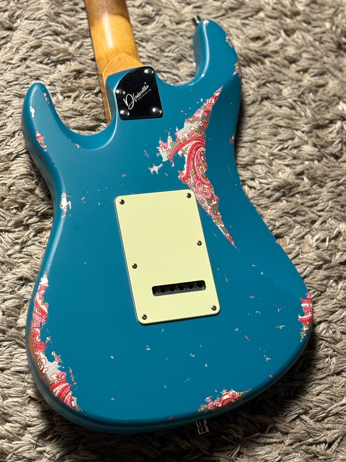 Dhatarattha Performance DST HSS in Ocean Turquoise over Pink Paisley with RW FB and Nitrocellulose Lacquer Relic