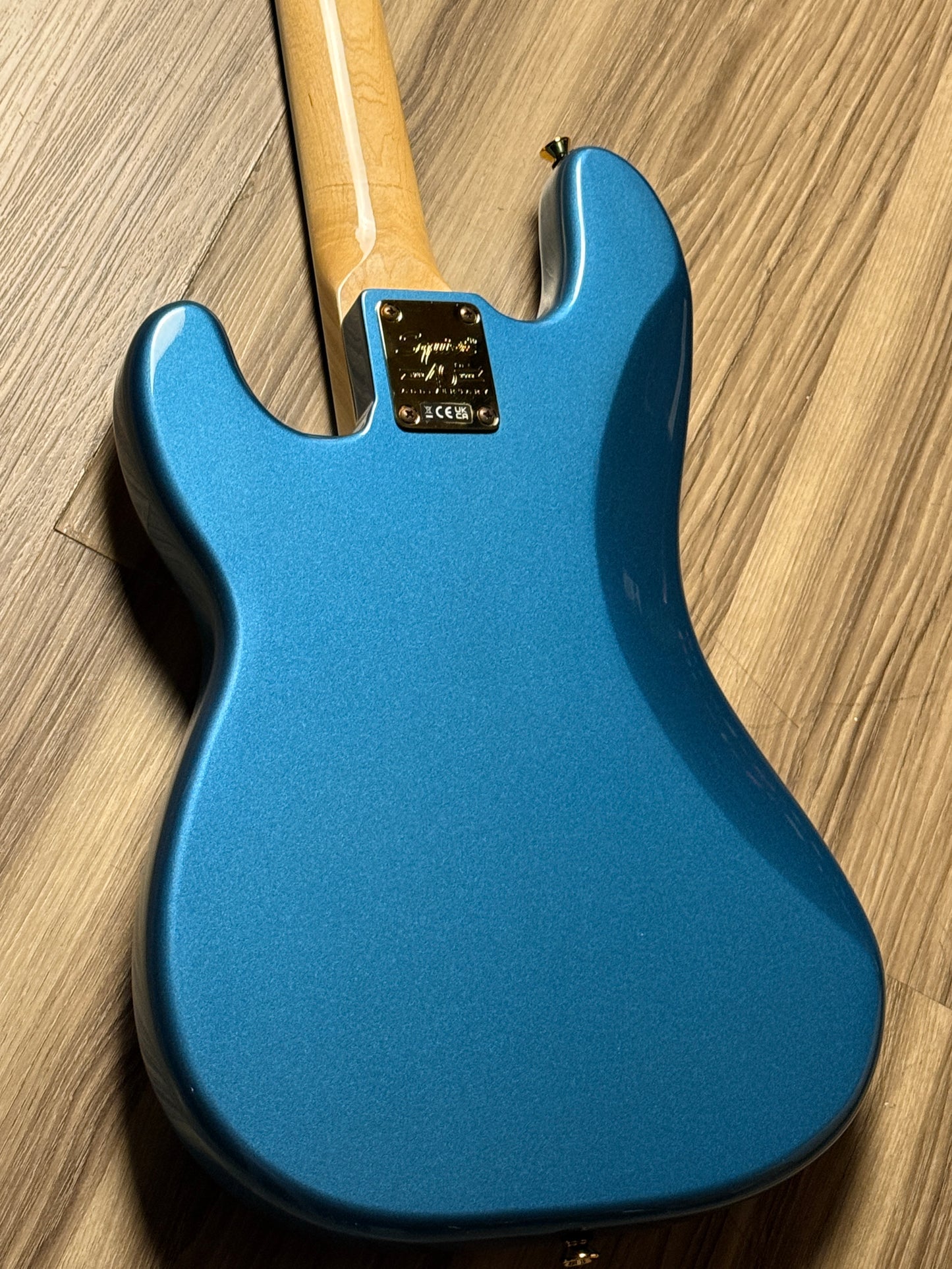 Squier 40th Anniversary Gold Edition Precision Bass in Lake Placid Blue (USED) ISSF22003756