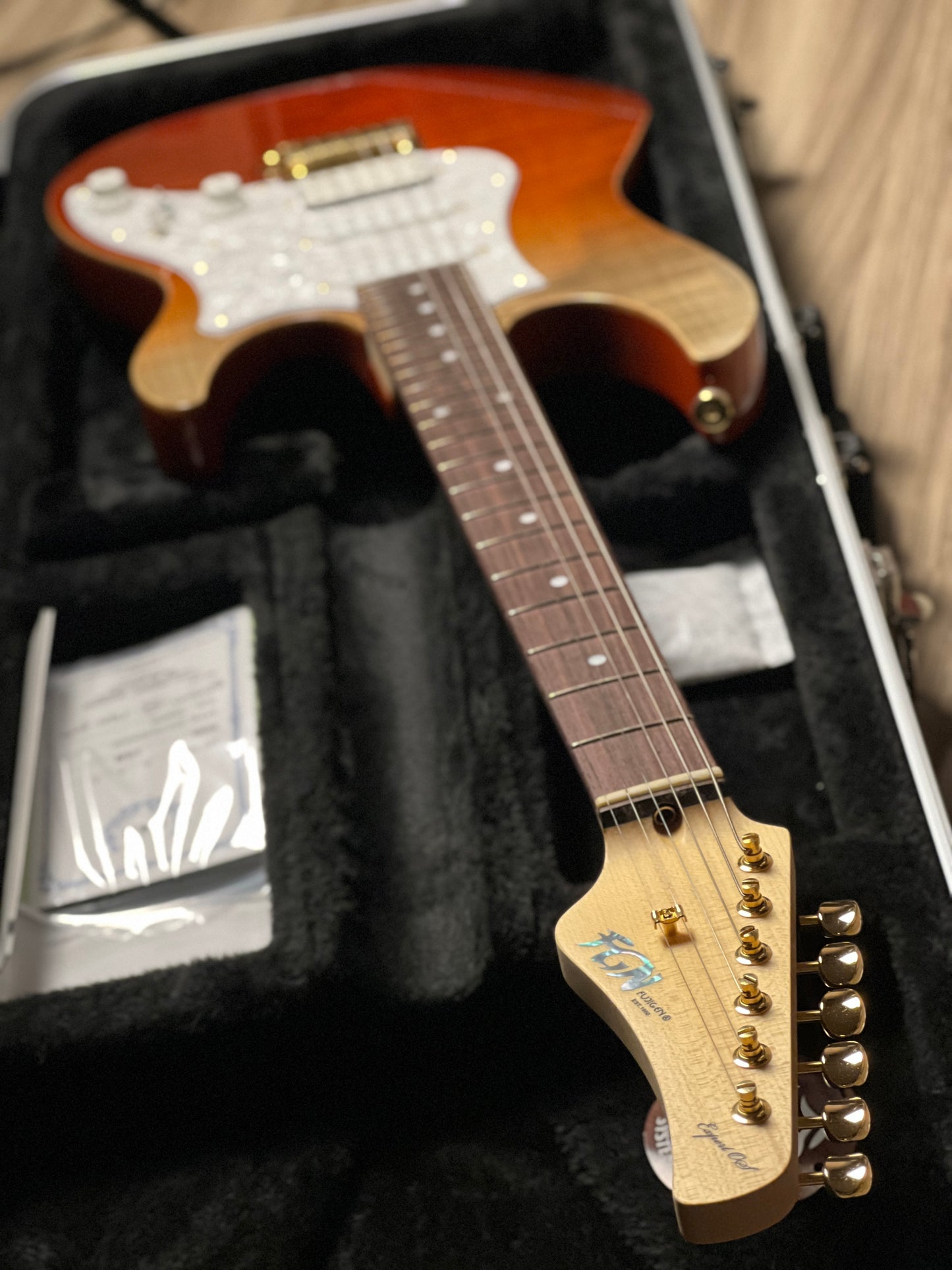 Fujigen FGN Expert EOS Odyssey in Ripe Kaki Gradation with Hardshell Case G230896