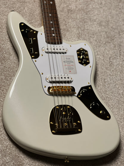 Fender Japan Traditional 2025 Collection 60s Jaguar with RW FB in White Pearl JD25012943