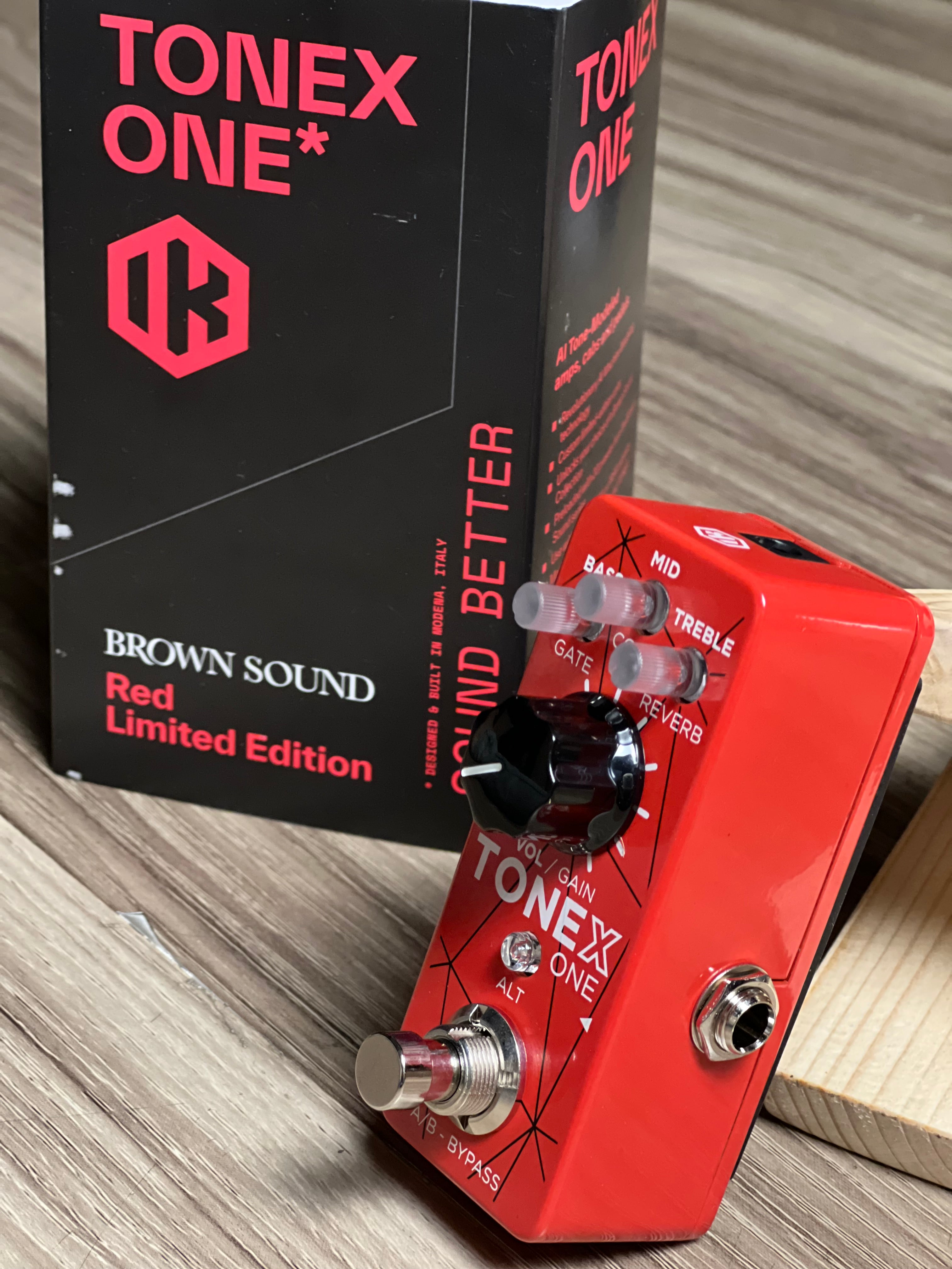 TONEX ONE Brown Sound Amplifier Limited Edition – nafiriguitar.com