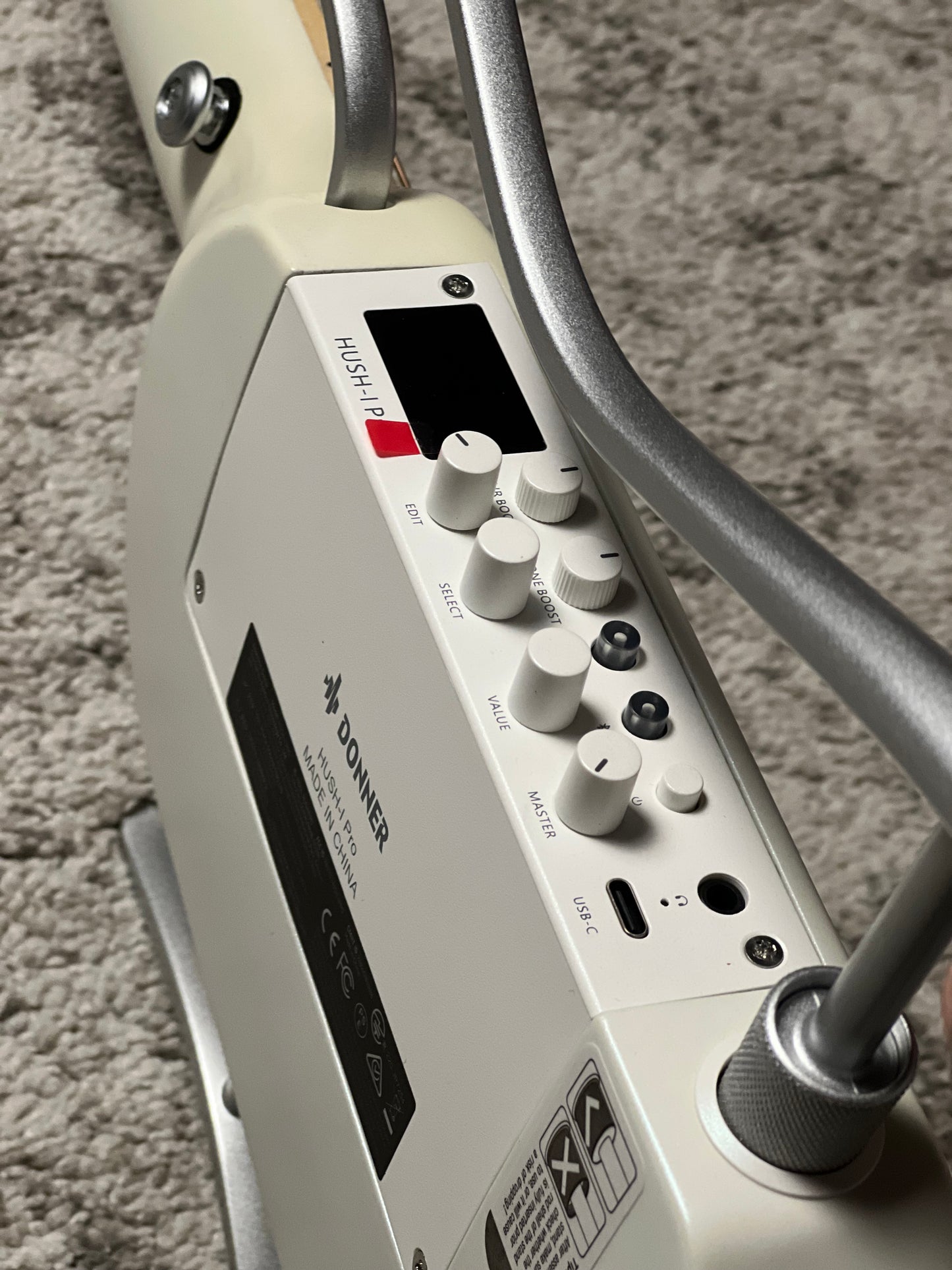 Donner HUSH-I Pro In White With Bag