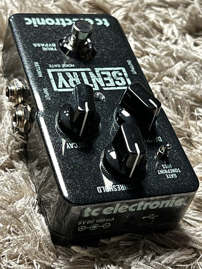 TC Electronic Sentry Noise Gate Guitar Effects –