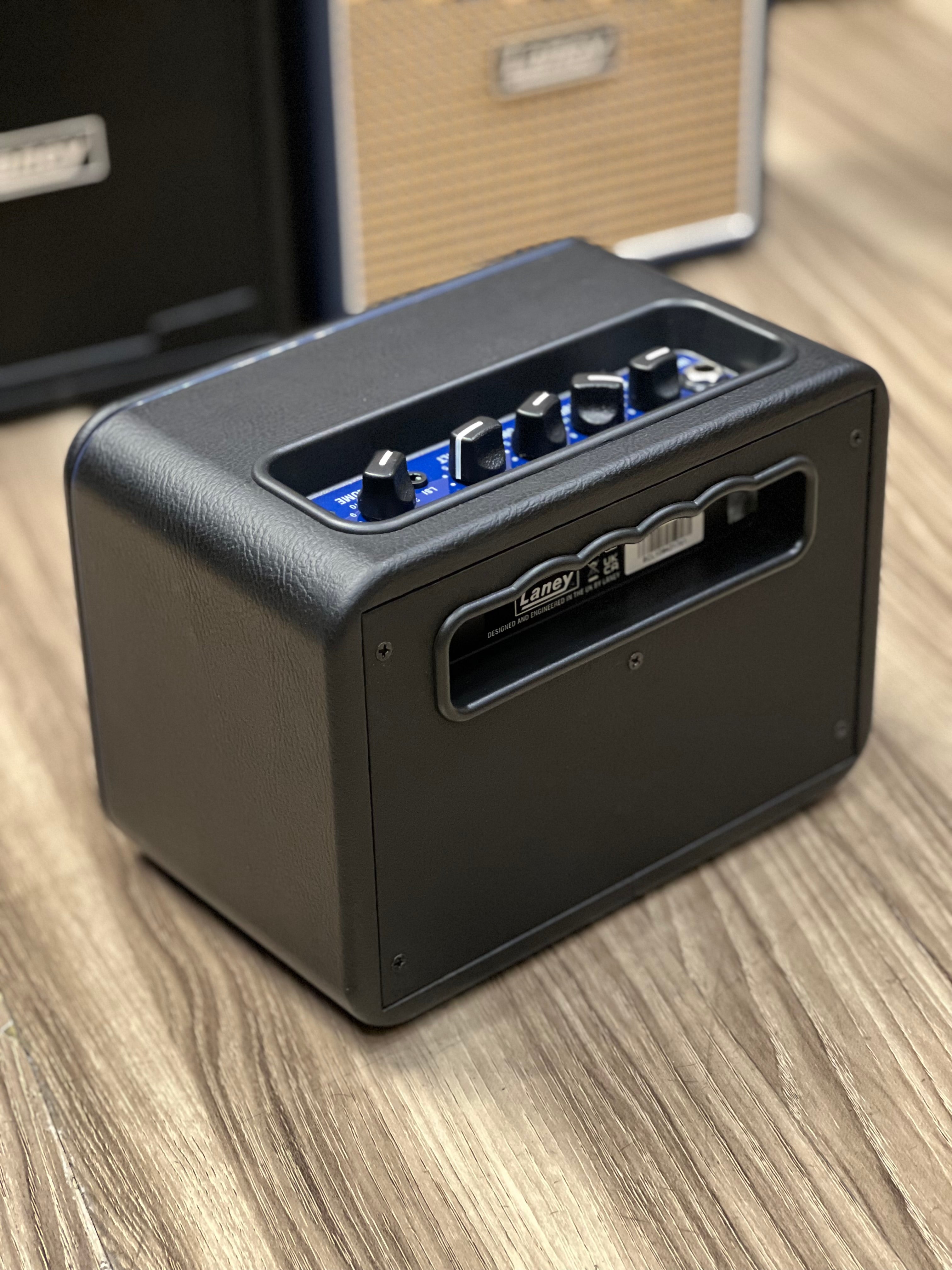 Laney Mini-Bass NX 電池駆動ベースアンプ ベース用アンプ