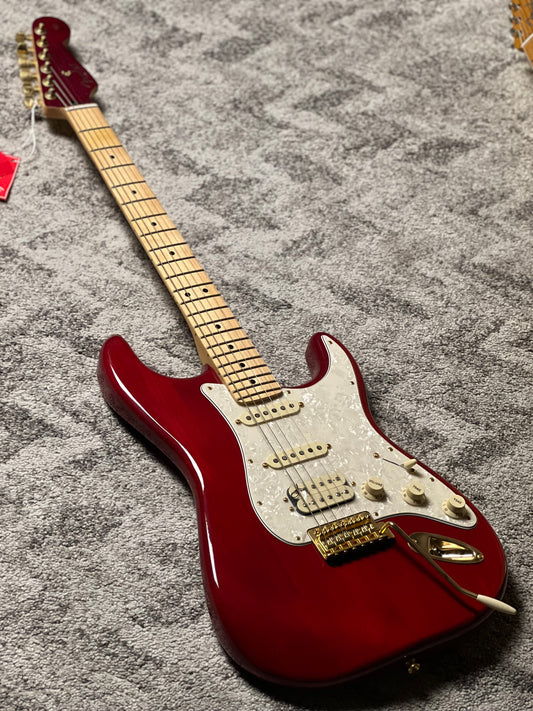 Fender Tash Sultana Stratocaster With Maple FB In Transparent Cherry MX20054061 (USED)