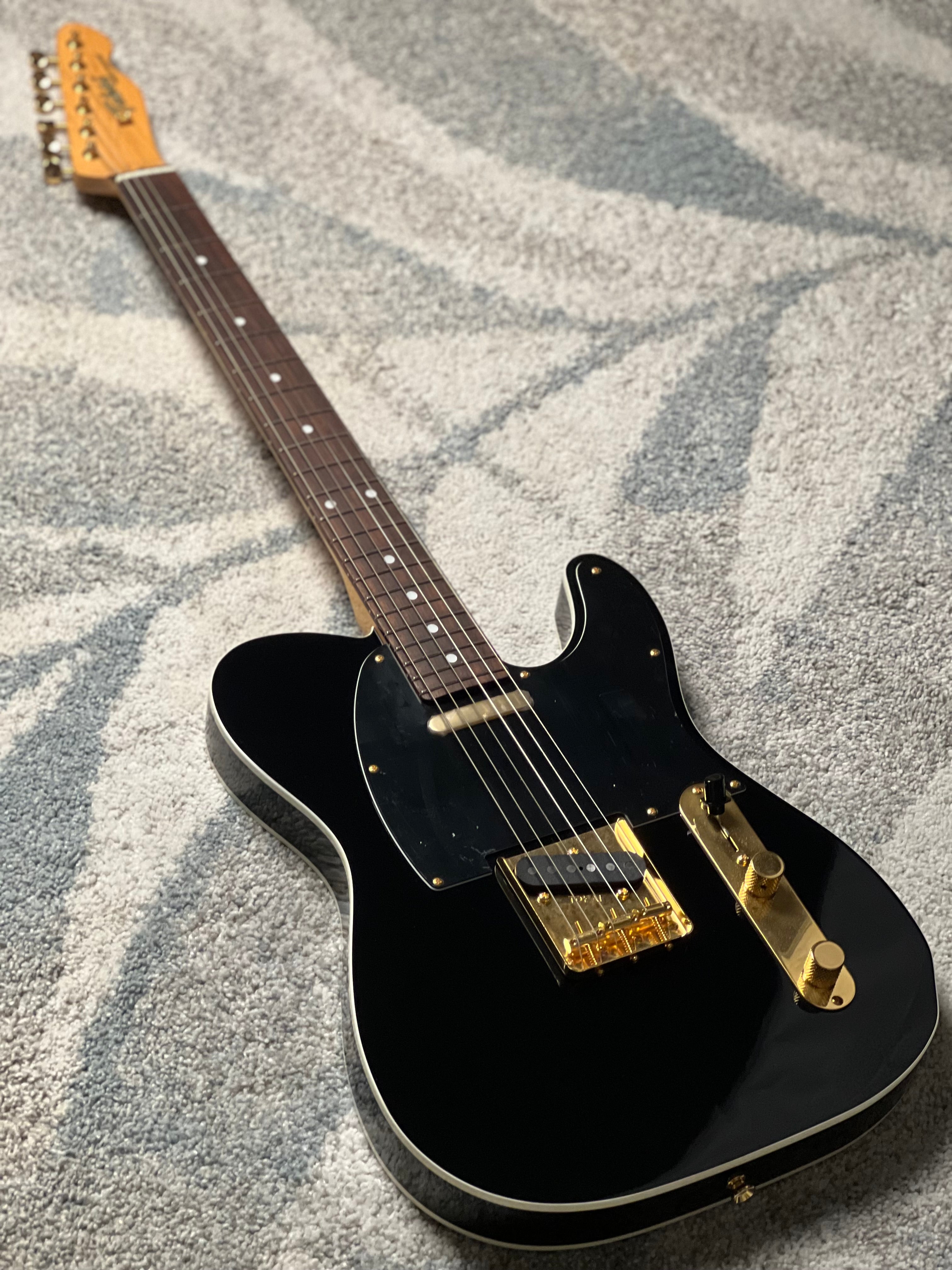 Tokai Japan ATE-101B -G/R Breezysound in Black with Gold Hardware