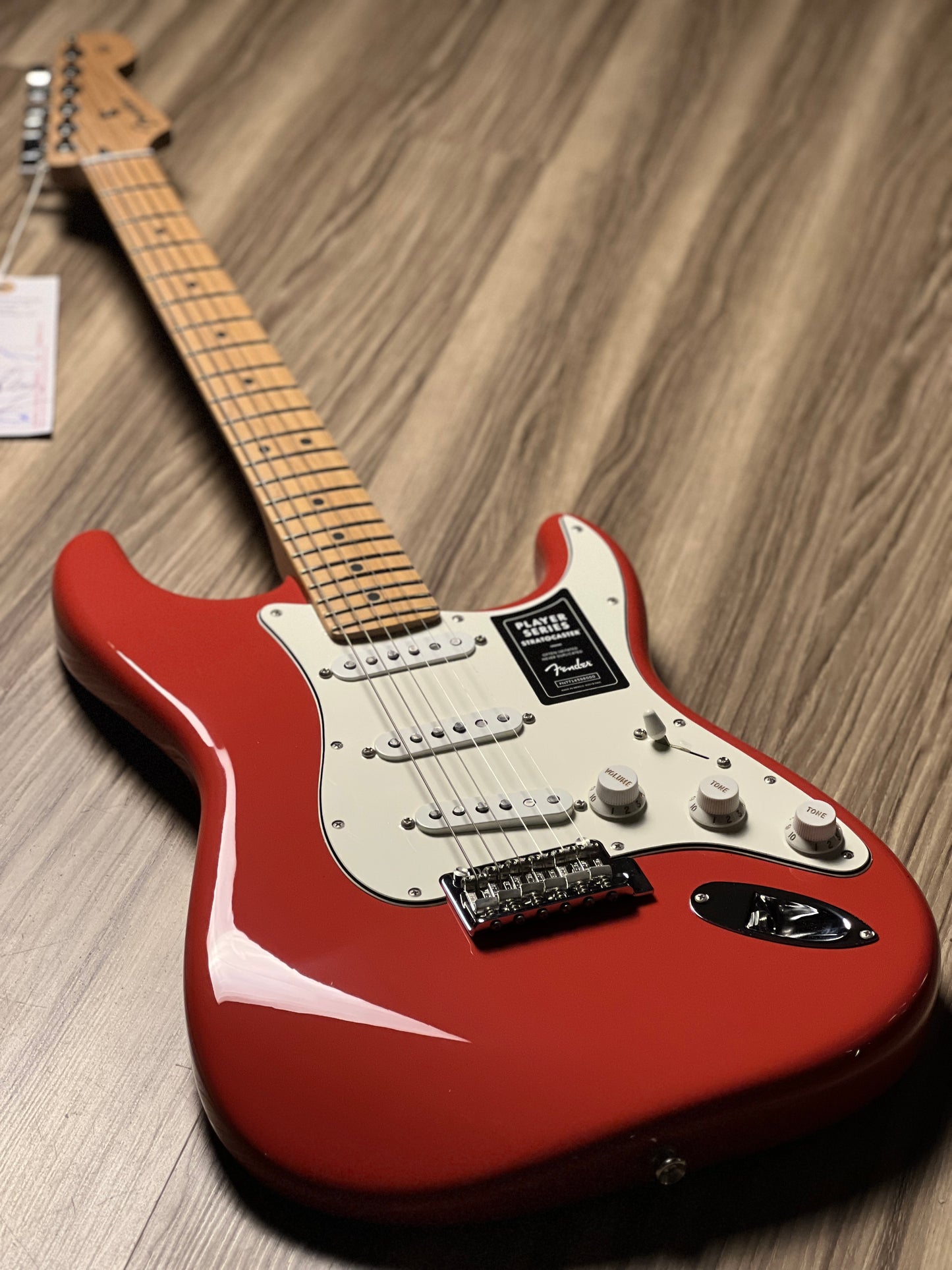 Fender FSR Player Stratocaster Fat 50s with Roasted Maple FB in Fiesta Red