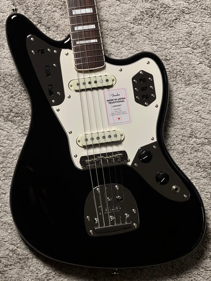 Fender Japan Traditional Late 60s Jaguar with RW FB in Black JD26005354