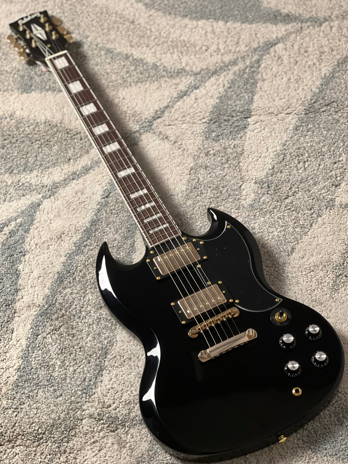 Soloking SG60 MKII in Ebony with Gold Hardware (Altered Headstock)