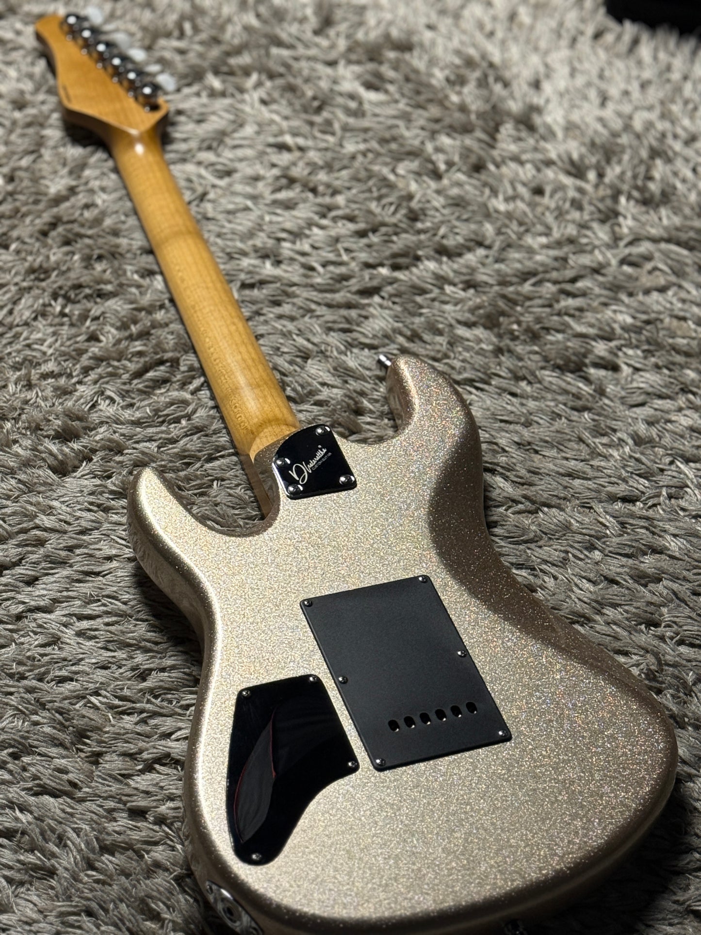 Dhatarattha Basic DST HH in Gold Sparkle with Rosewood FB