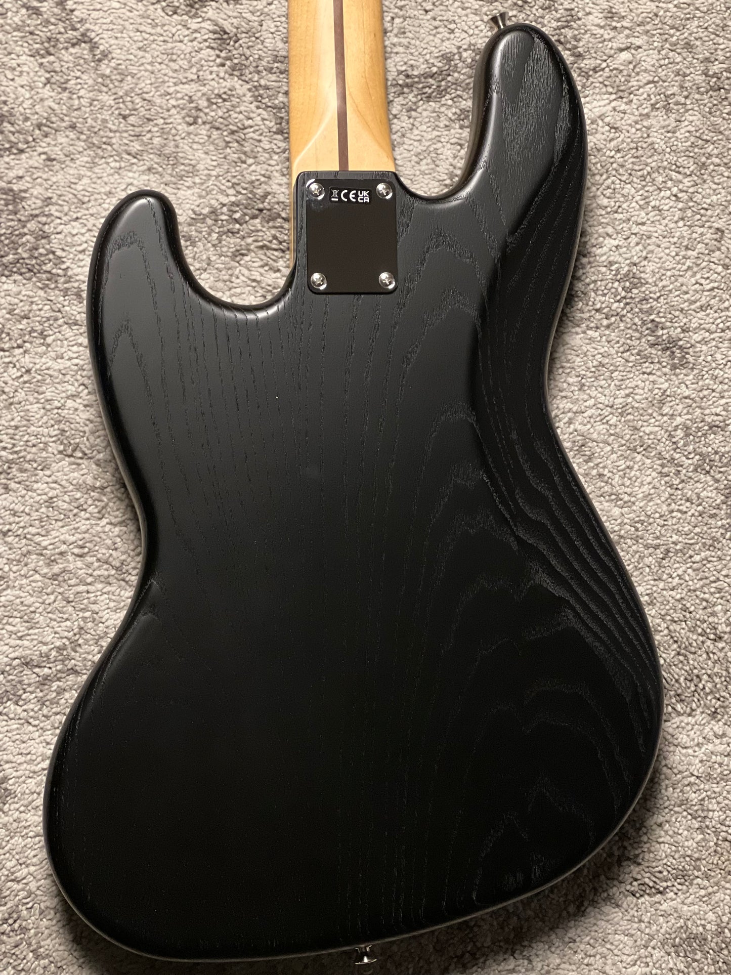 Fender MIJ Limited Jazz Bass with RW FB in Raw Ash Black JD25016284