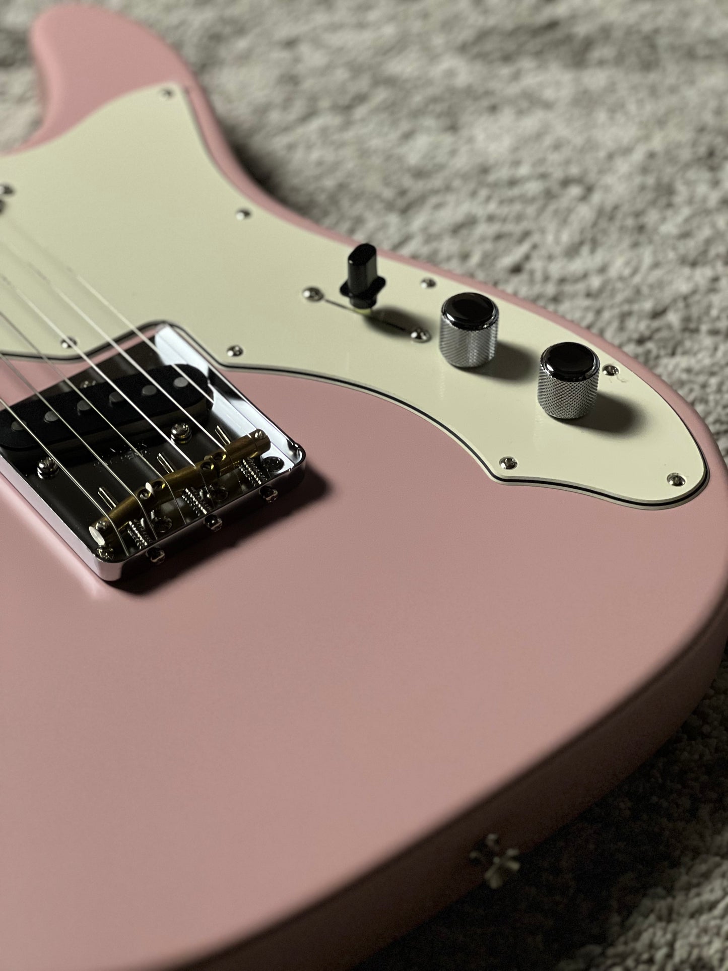 Fender MIJ Limited Kusumi Color Telecaster Thinline with RW FB In Kusumi Pink JD24020695