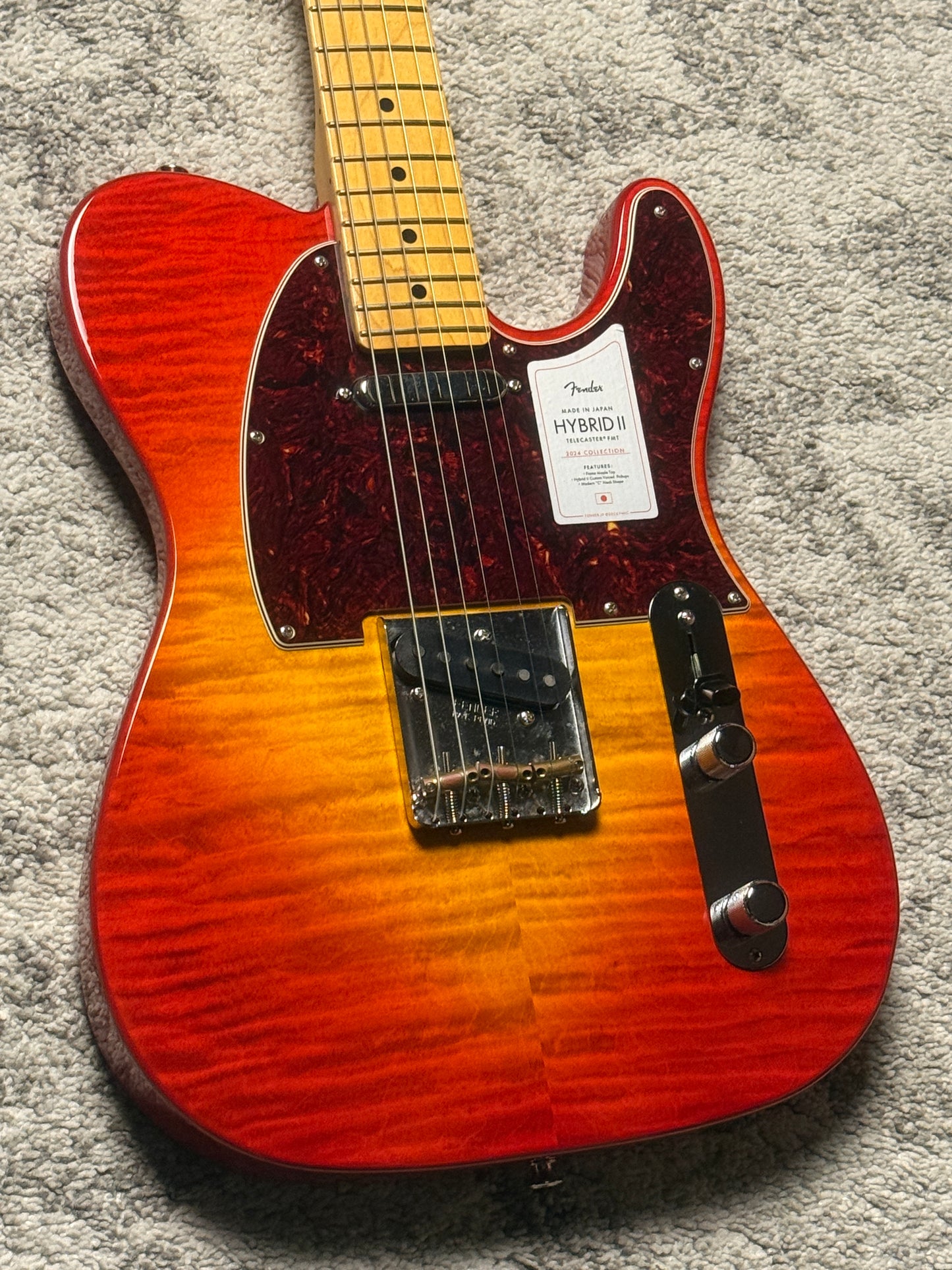 Fender Japan Hybrid II Telecaster with Maple FB in Flame Sunset Orange Transparent JD24010471 (USED)