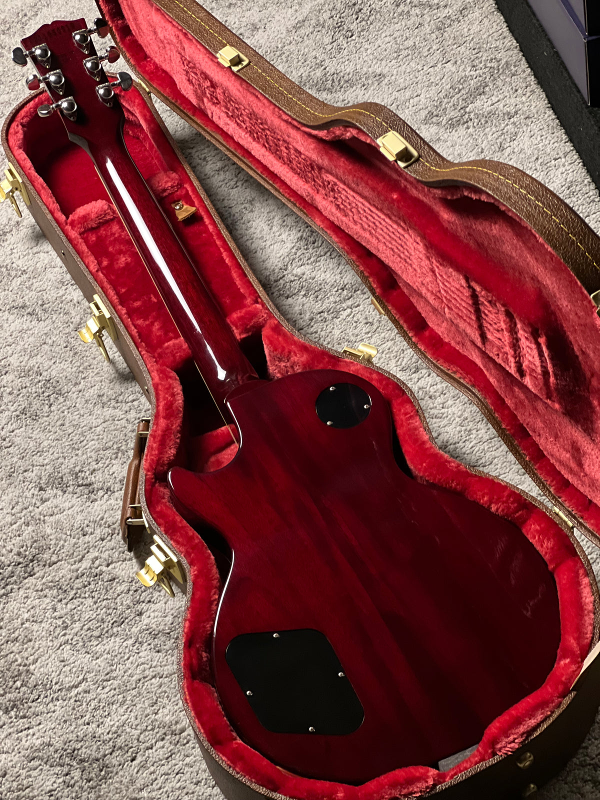 Gibson Les Paul Standard '60s AAA  in Tri-Burst 211950319