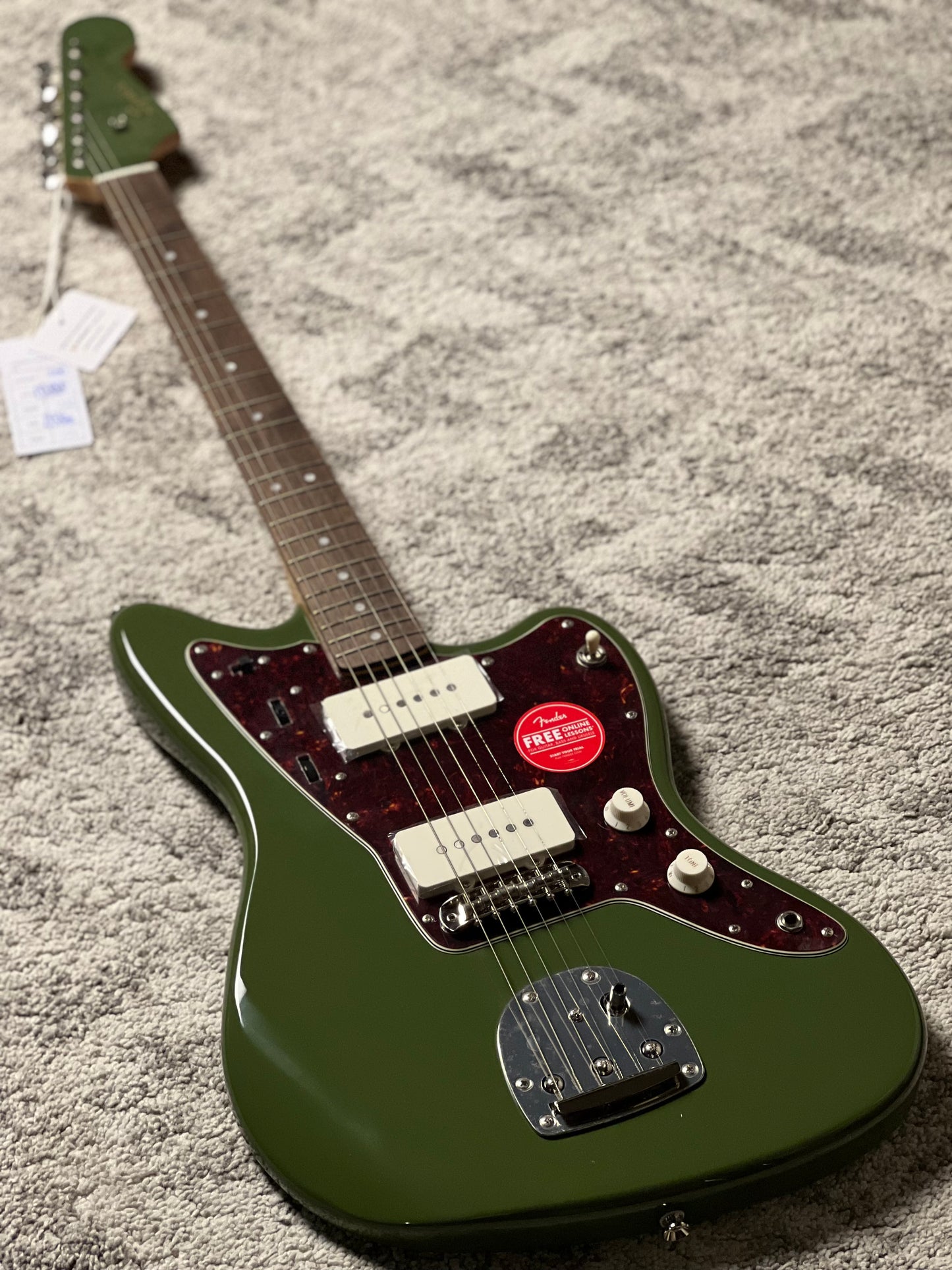 Squier FSR Classic Vibe 60s Jazzmaster with Laurel FB in Olive Metallic