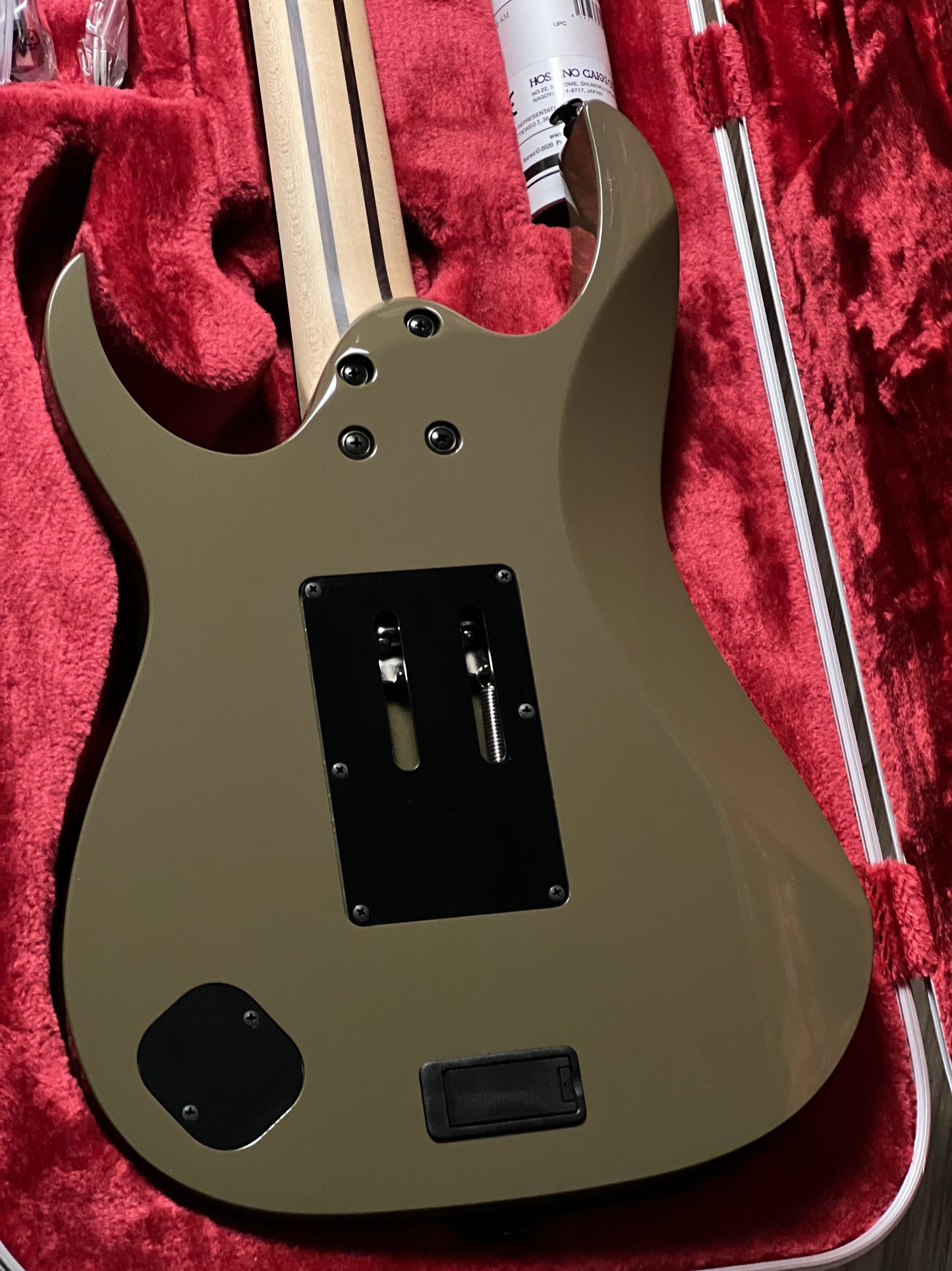 Ibanez RGR5130-KM in Khaki Metallic with Case F2428040