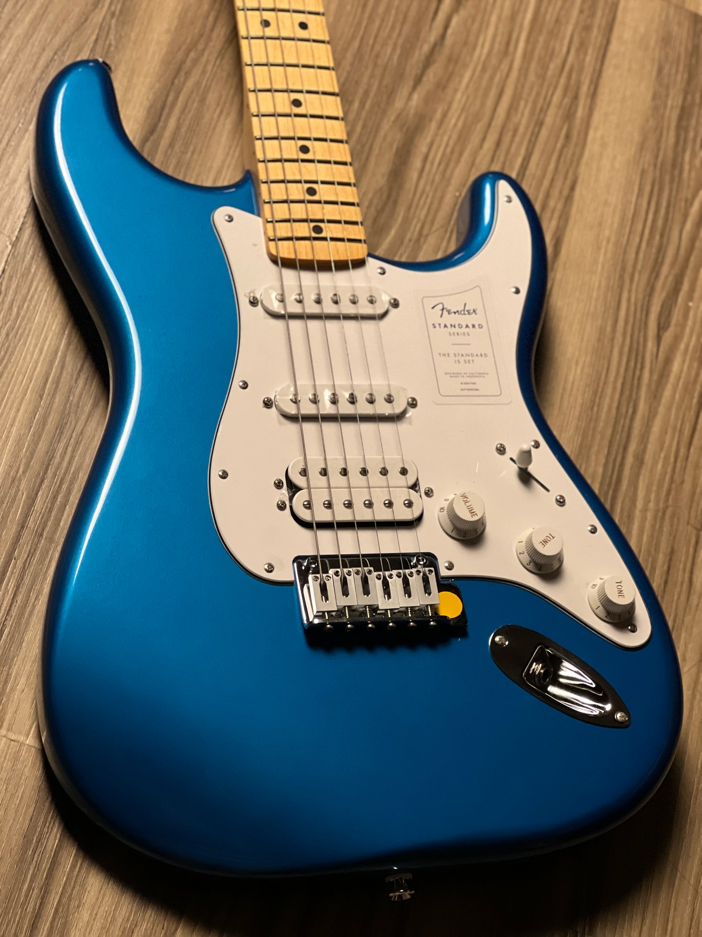 Fender Standard Stratocaster HSS with Maple FB in Aqua Marine Metallic