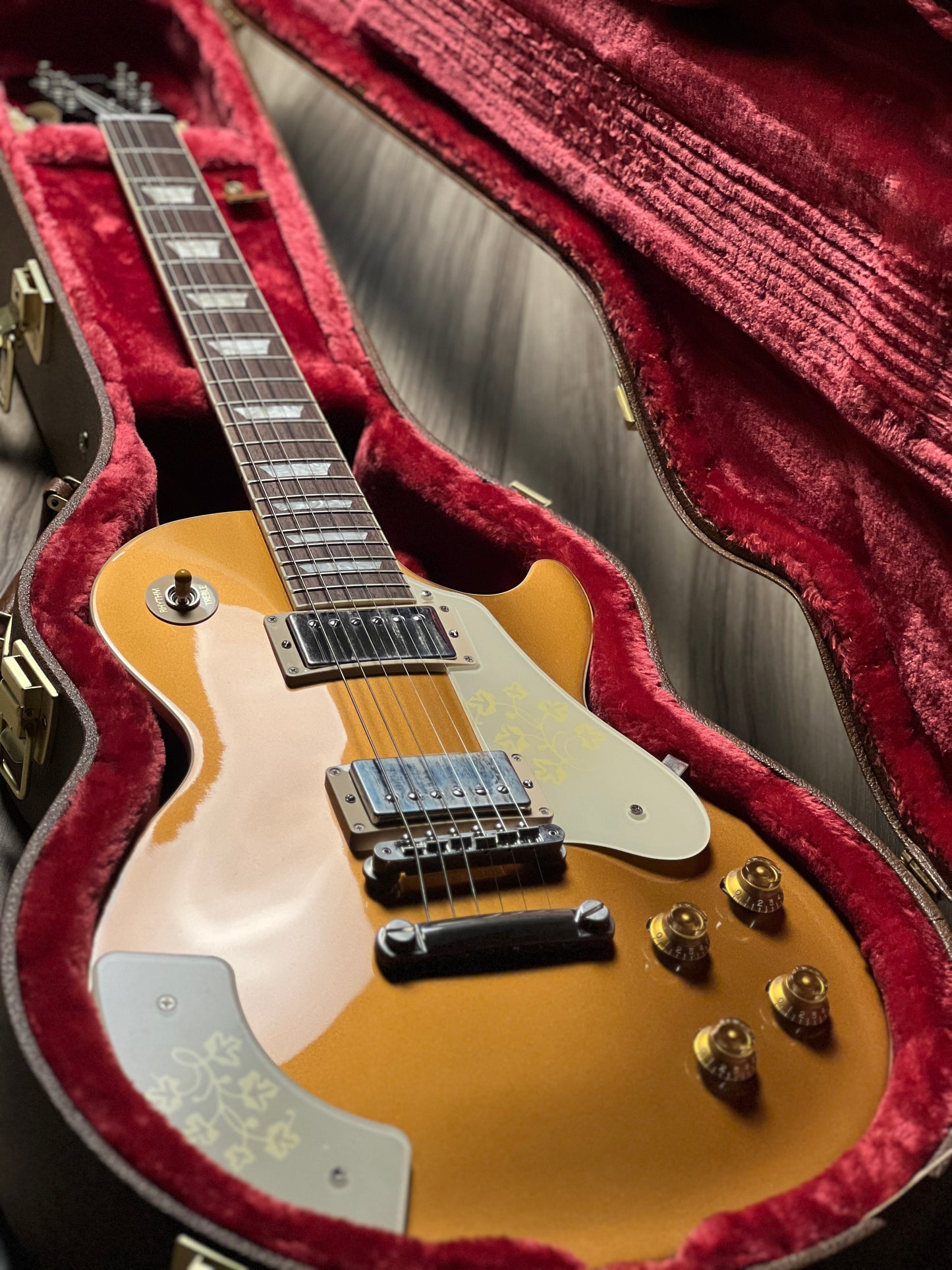 Gibson Les Paul Standard Mary Ford in Gold Top Cherry Back w/Case 226840386