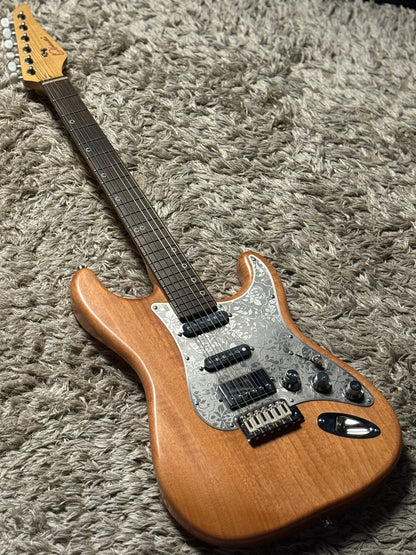 Dhatarattha Classic DST HSS in Natural Mahogany with Rosewood FB and Steel Flower Pickguard