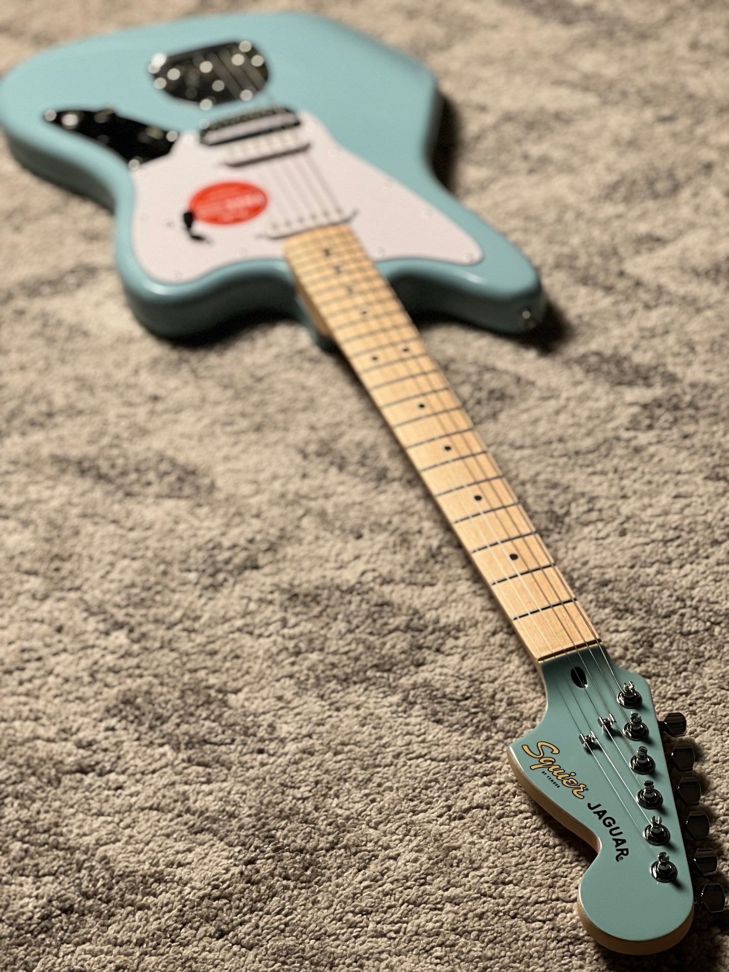 Squier FSR Affinity Series Jaguar with Maple FB in Daphne Blue