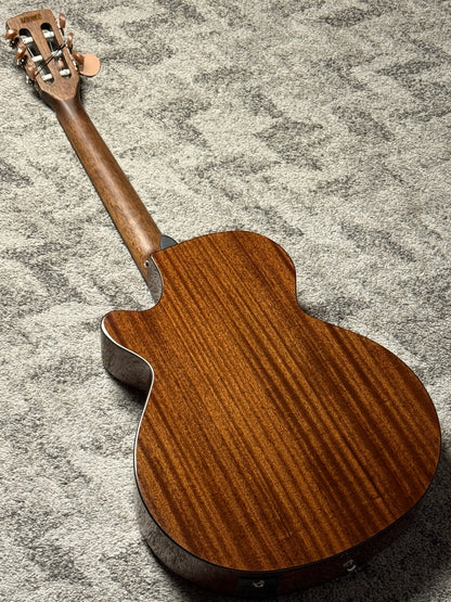 Cort CEC 5 Nylon Acoustic Electric in Natural