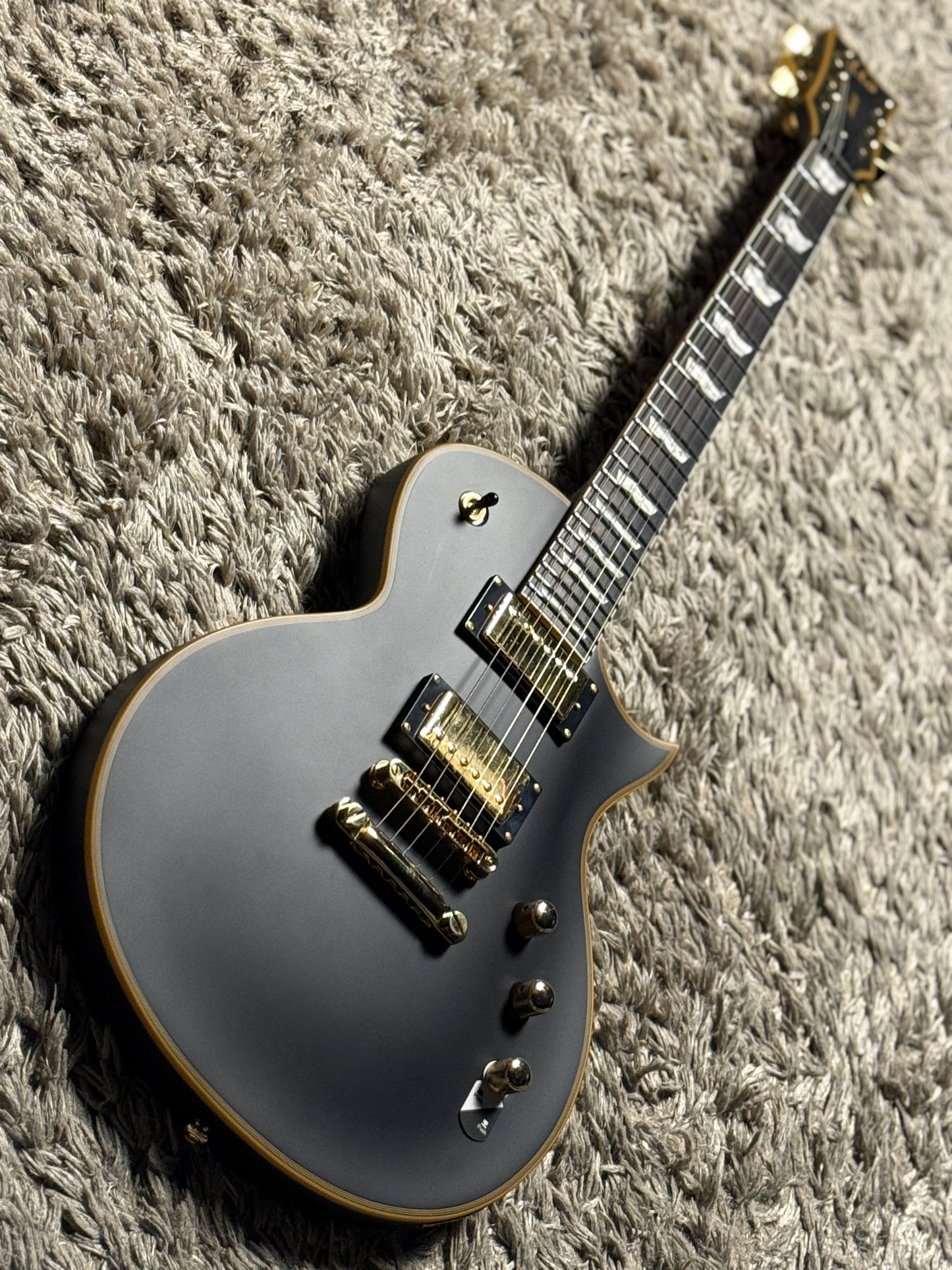 ESP LTD EC-1000 with Seymour Duncan in Vintage Black W24080611