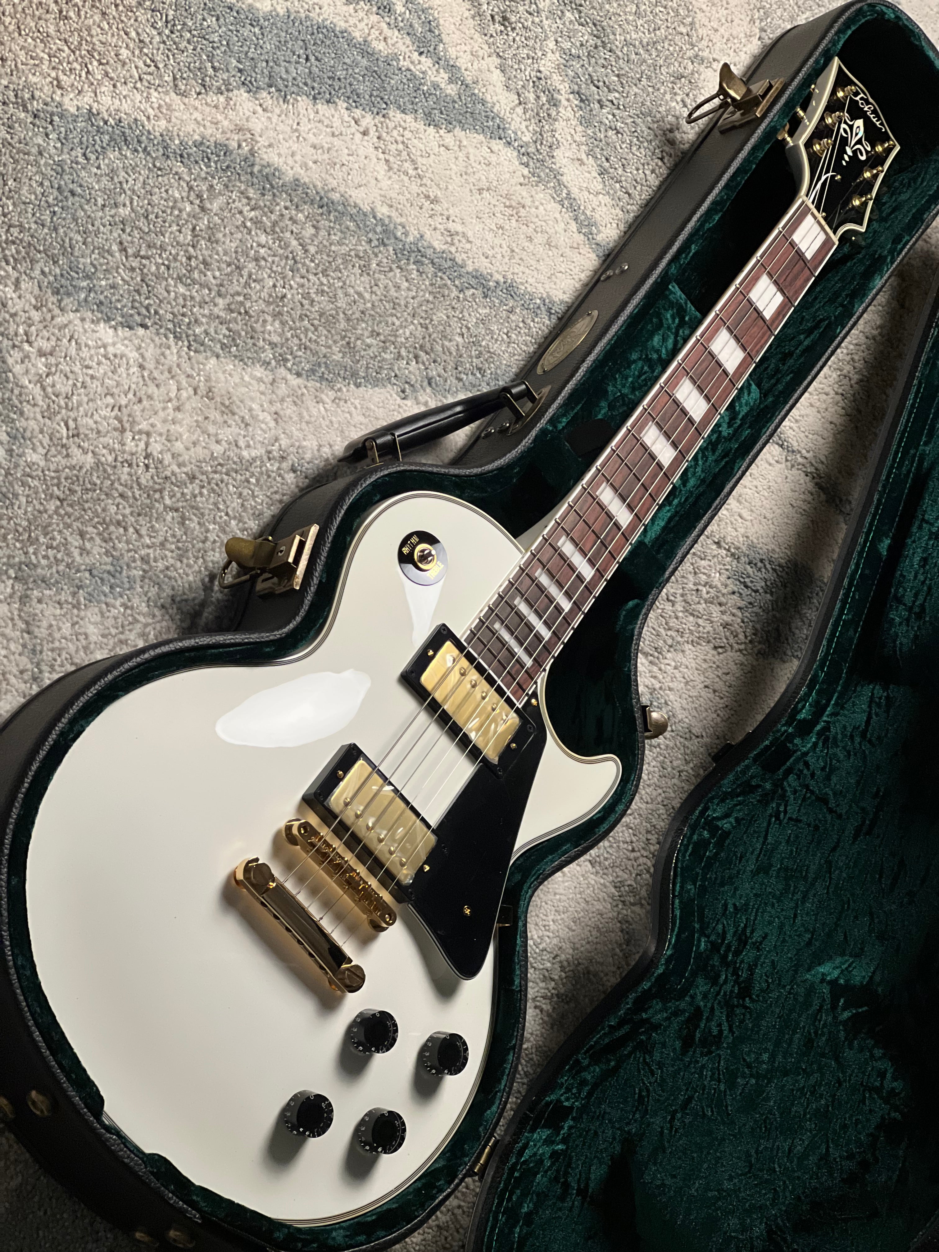 本日までTokai Les Paul ホワイト Tokai Legacy Series Love Rock Les Paul Custom Electric Guitar in