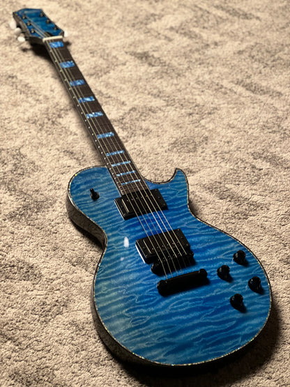 Dhatarattha Custom DLP in Transparent Blue with 5A Quilt Top