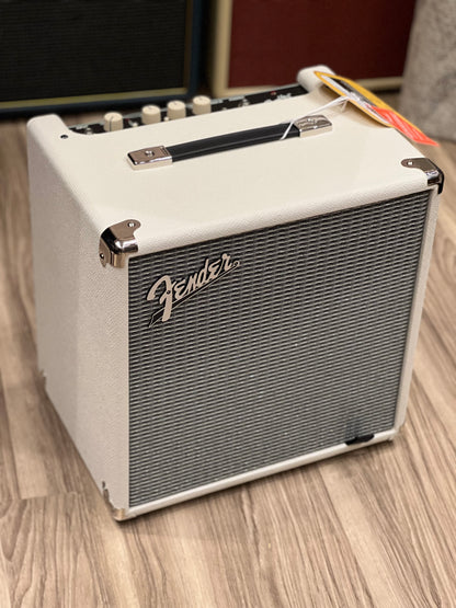 Fender Rumble 25 V3 Bass Combo Amplifier, Ivory, 230V EU