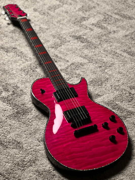 Dhatarattha Custom DLP in Trans Magenta with 5A Quilt Top