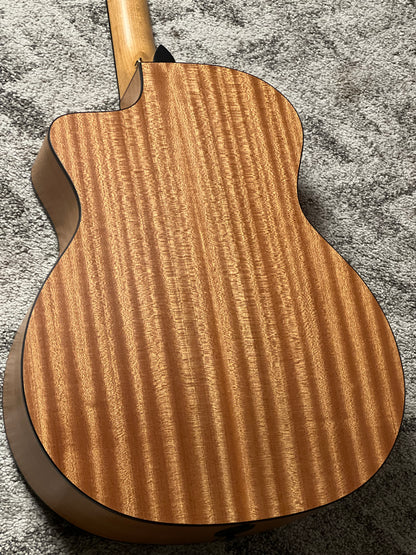 Taylor Sunset Blvd 114ce-S in Shaded Edge Burst Top w/Bag