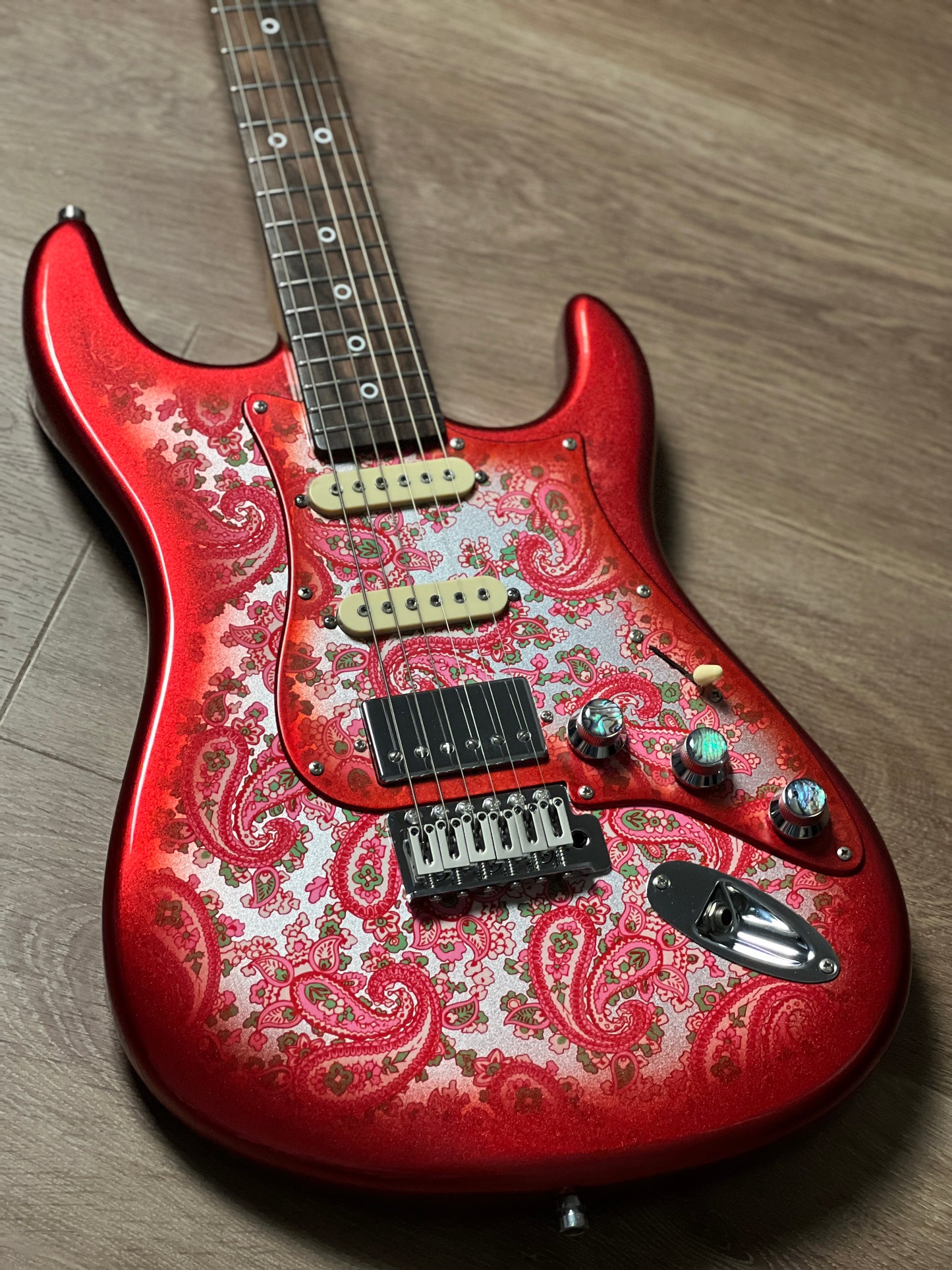 Dhatarattha Performance DST HSS in Pink Paisley with Rosewood FB