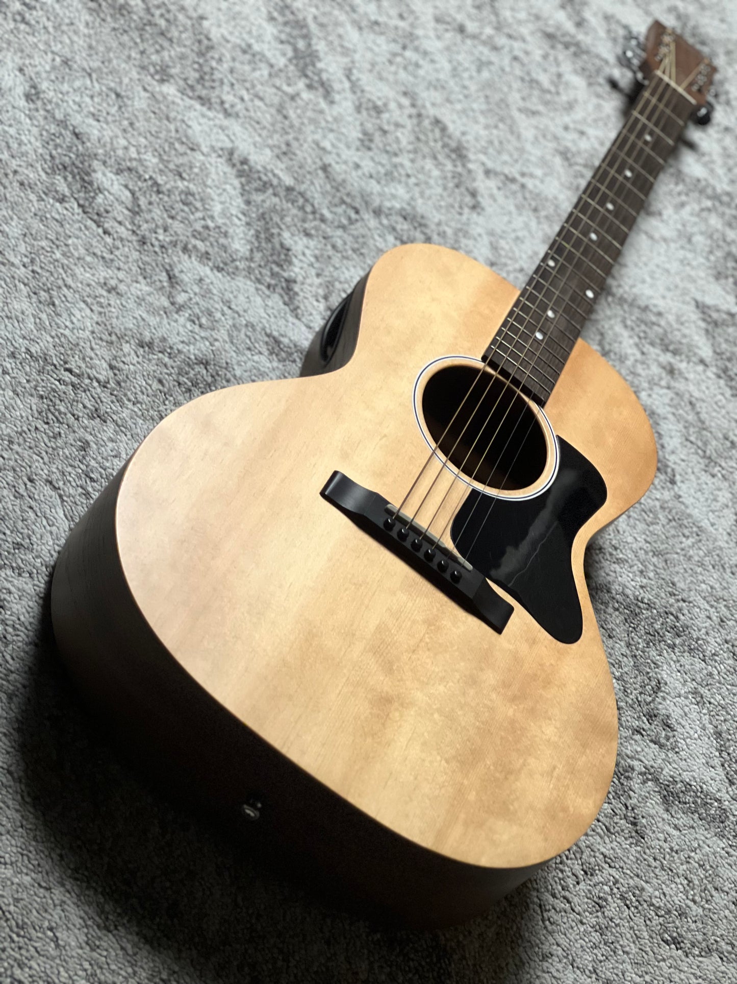 Gibson Montana G-00  Natural  with Gig Bag