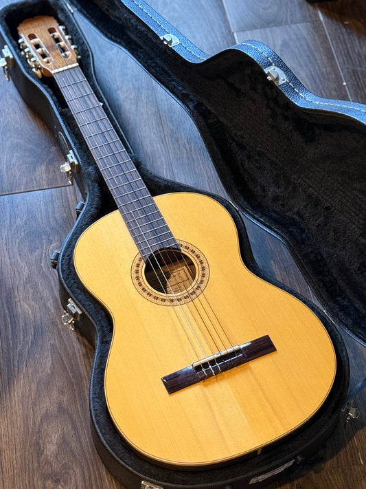 Manuel Rodriguez Caballero 10 Cutaway Nylon String Acoustic-Electric Guitar Natural with Case S/N 08800 (USED)