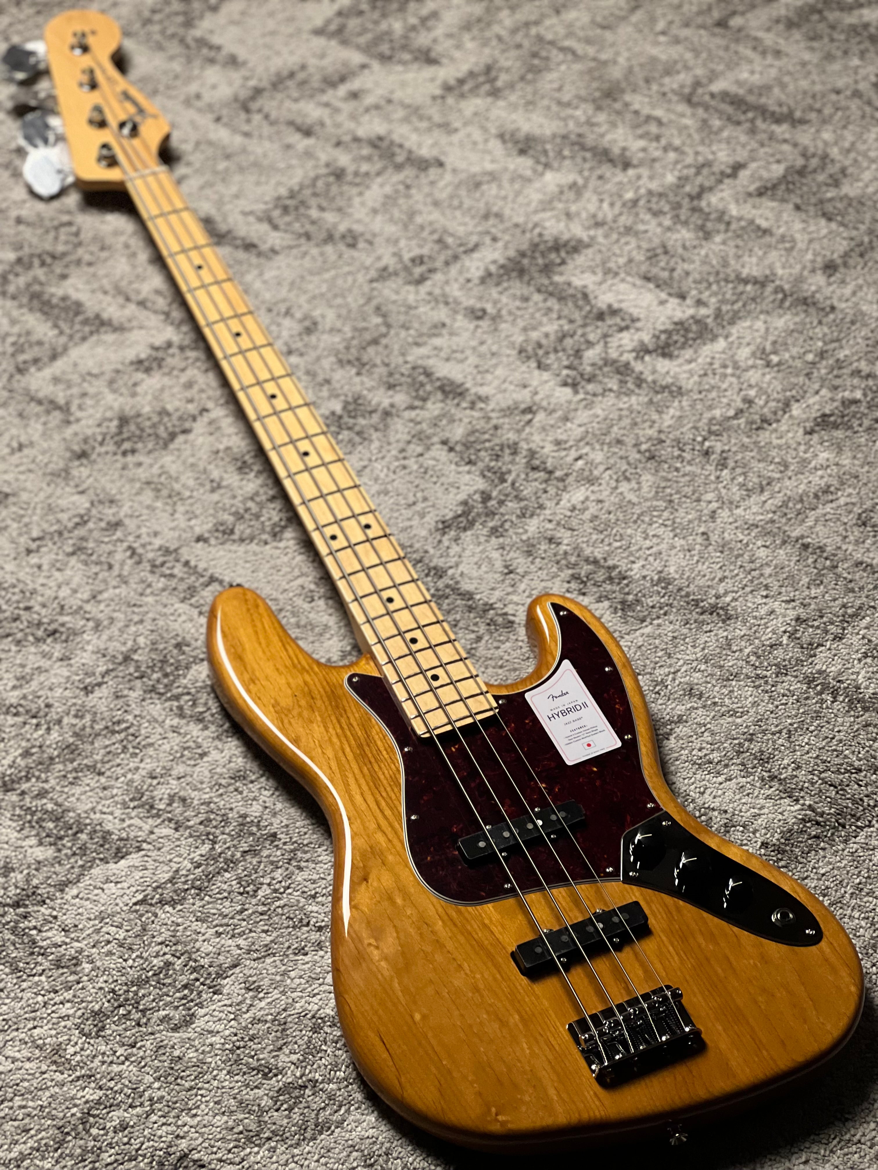 ぷ*ん様 Fender Japan JazzBass Fender Japan Hybrid II Jazz Bass with Maple FB in Vintage Natural