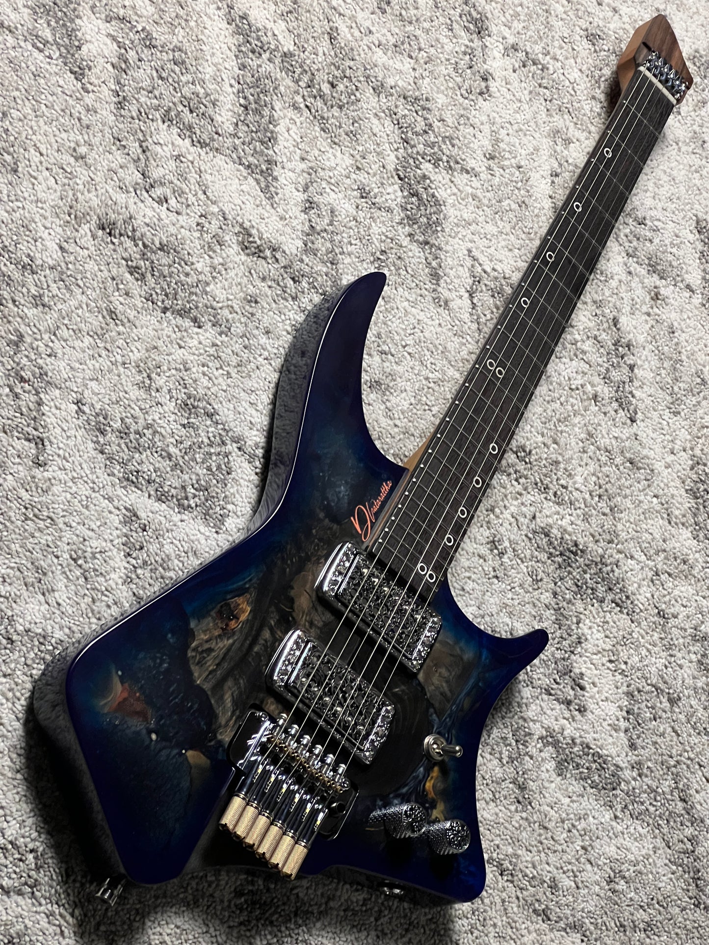 Dhatarattha Custom DHL in Lagoon Burl Top with RW FB Nafiri Special Run