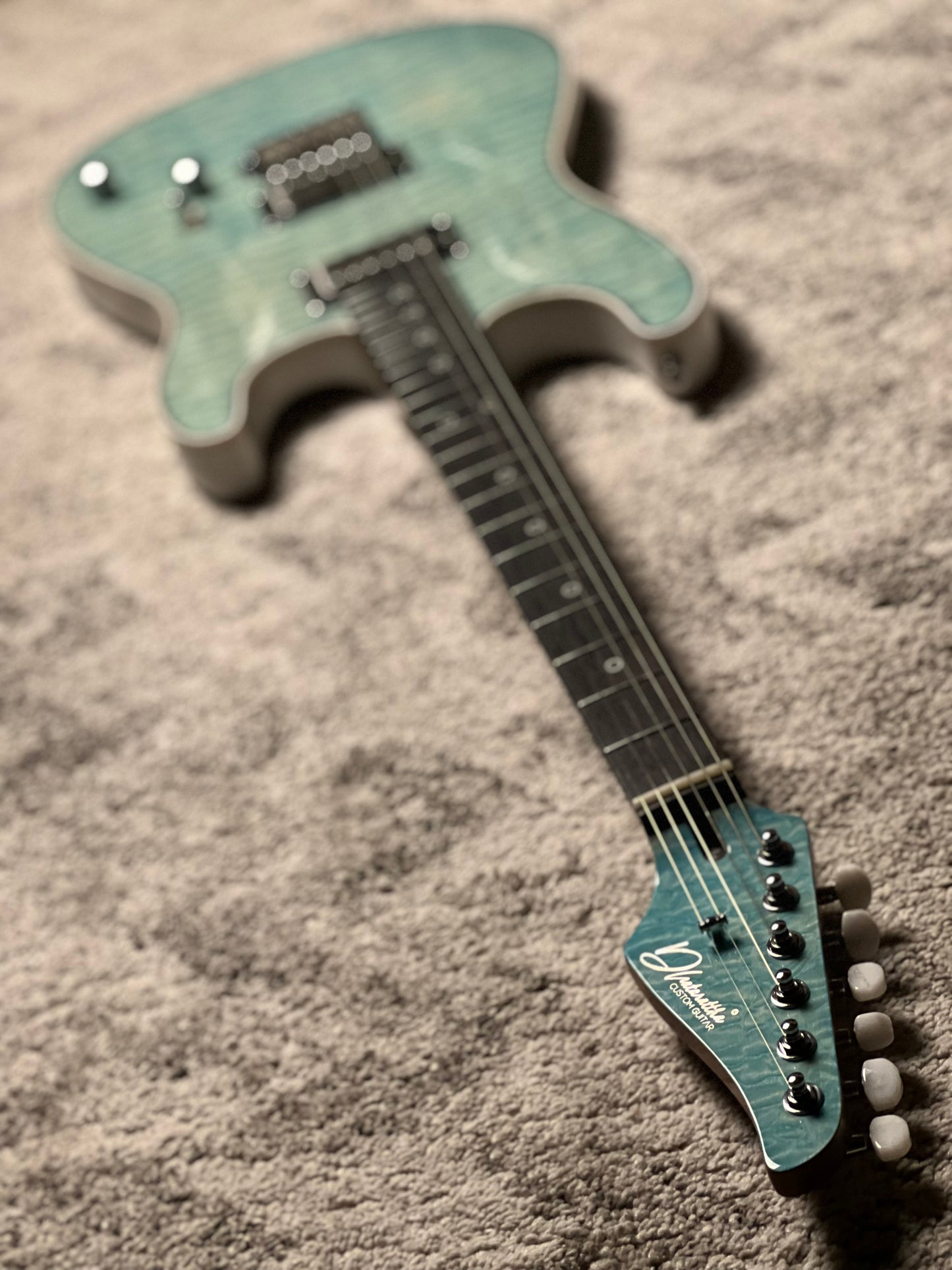 Dhatarattha Custom DST HH Quilt in Mint Green with Rosewood FB